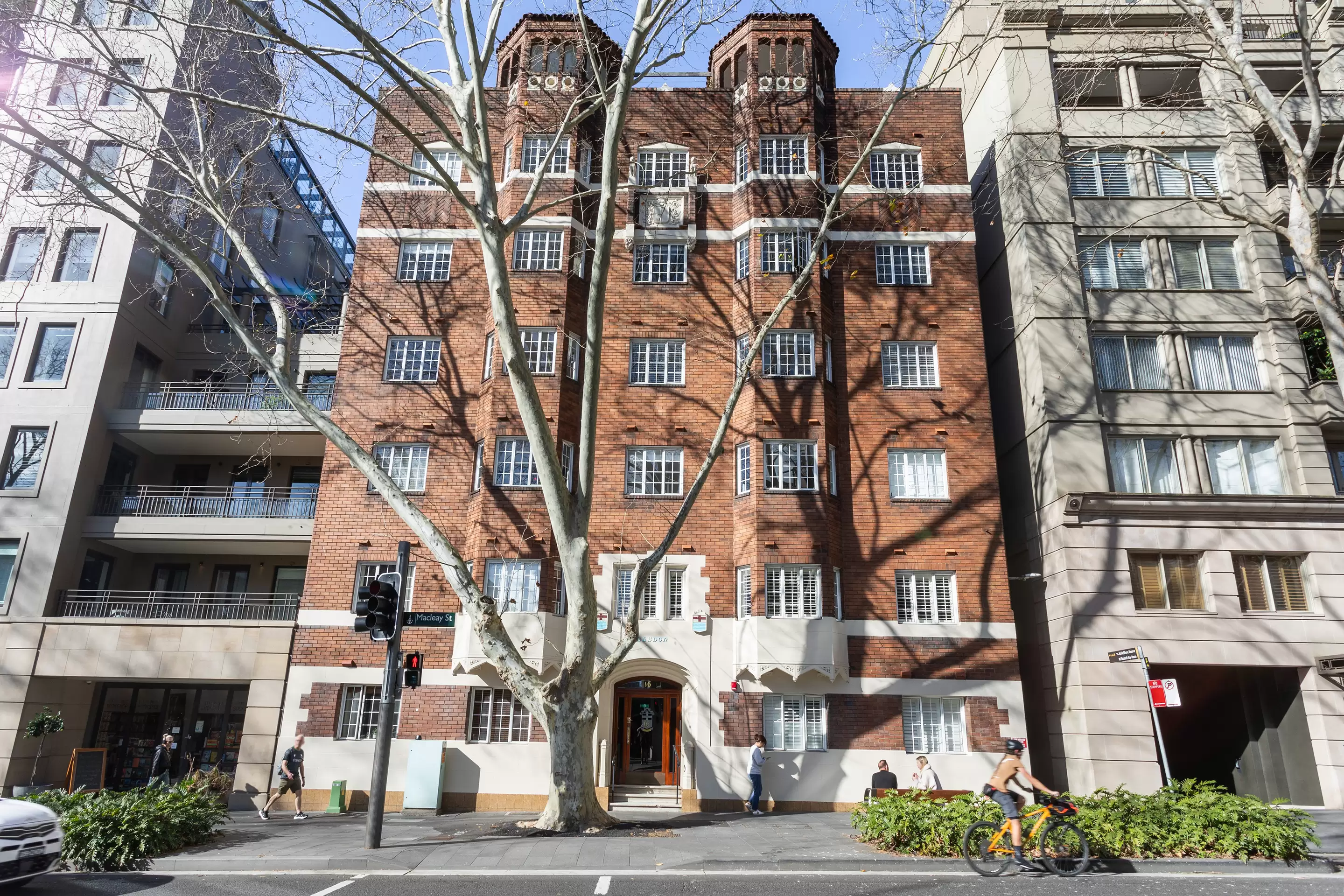 18/16 Macleay Street, Elizabeth Bay Sold by Sydney Sotheby's International Realty - image 9