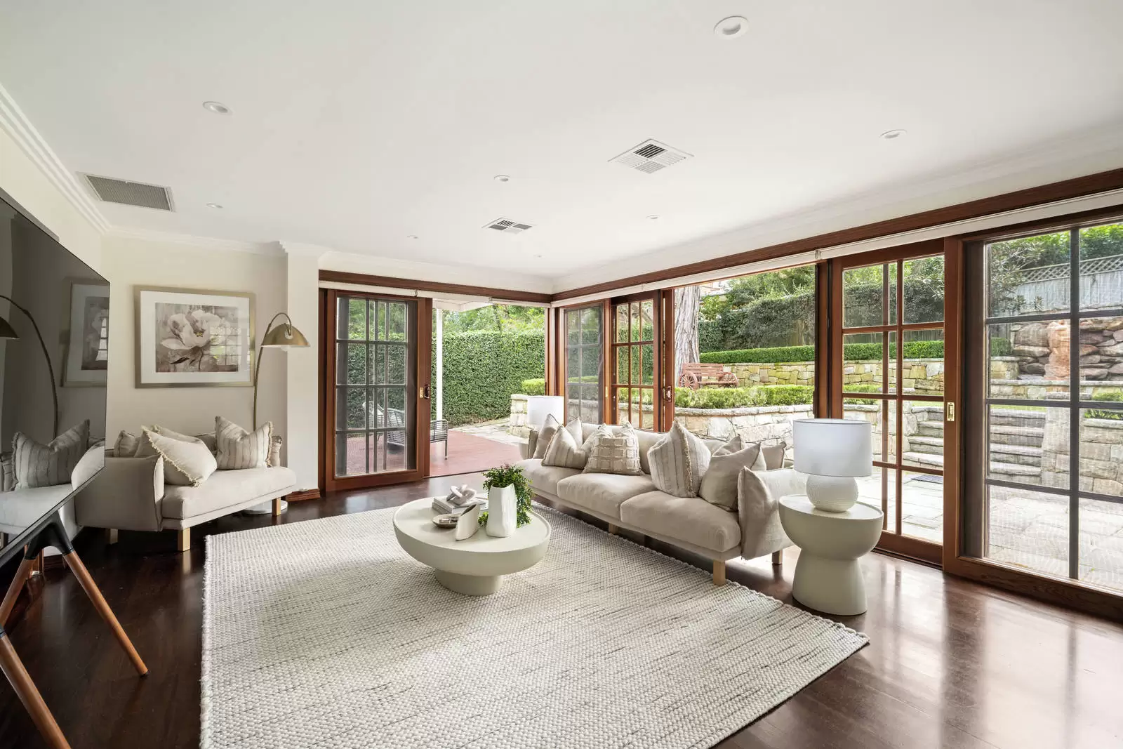 15 Westbourne Road, Lindfield Sold by Sydney Sotheby's International Realty - image 5