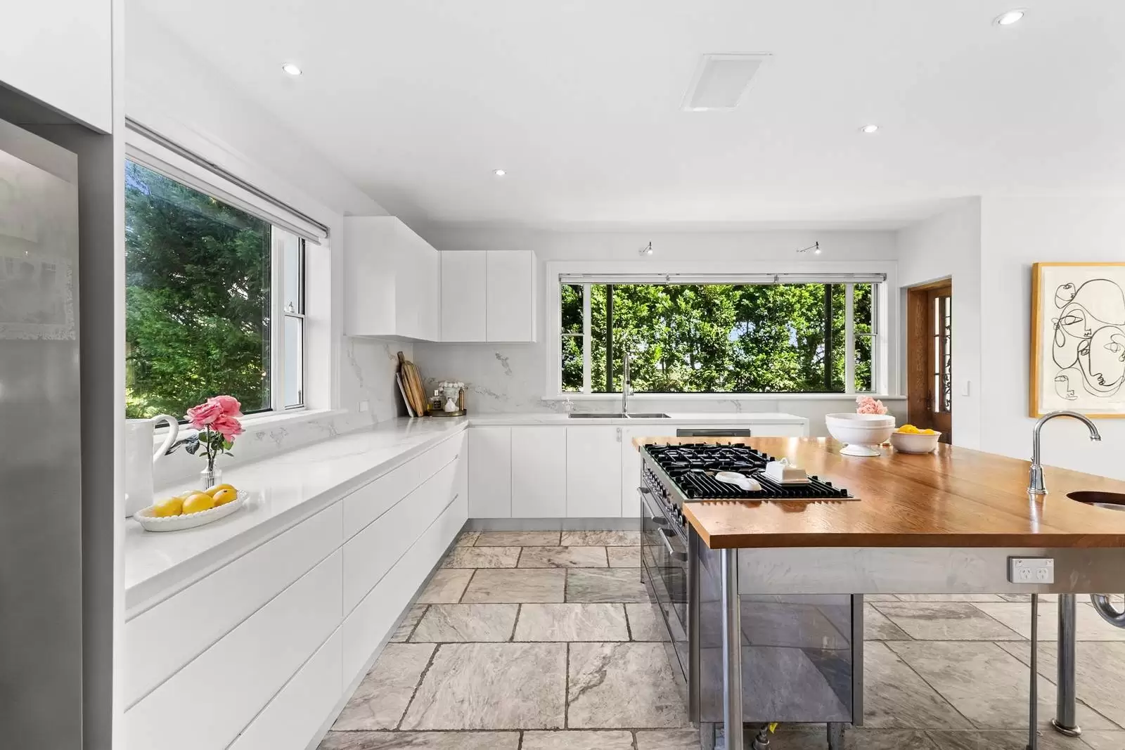 18 The Crescent, Vaucluse Leased by Sydney Sotheby's International Realty - image 6