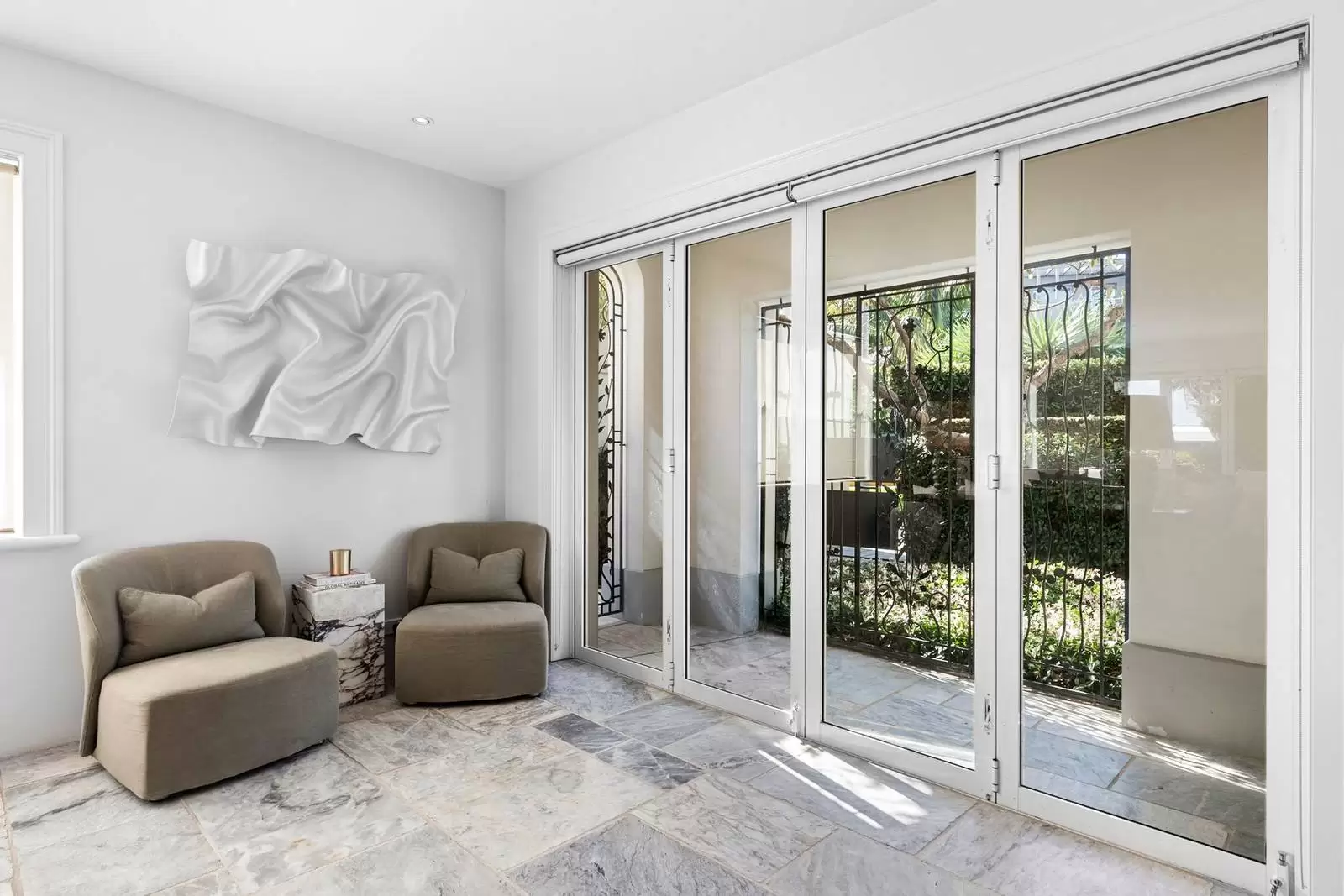 18 The Crescent, Vaucluse Leased by Sydney Sotheby's International Realty - image 8