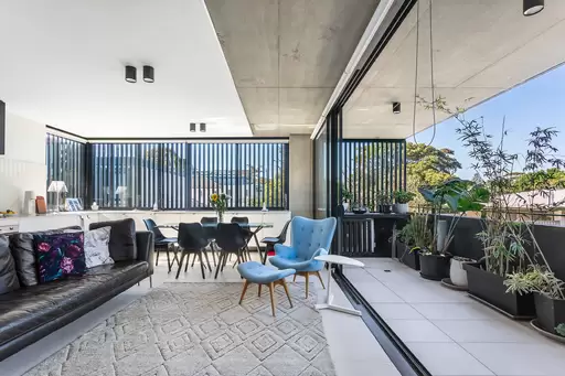 19/293 Alison Road, Coogee Sold by Sydney Sotheby's International Realty