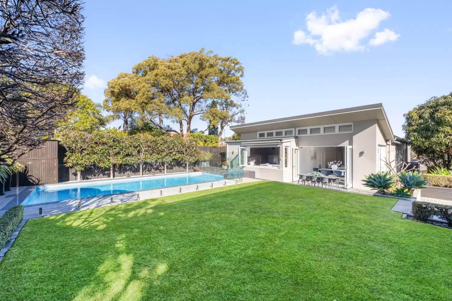16 Milroy Avenue, Kensington Sold by Sydney Sotheby's International Realty - image 4