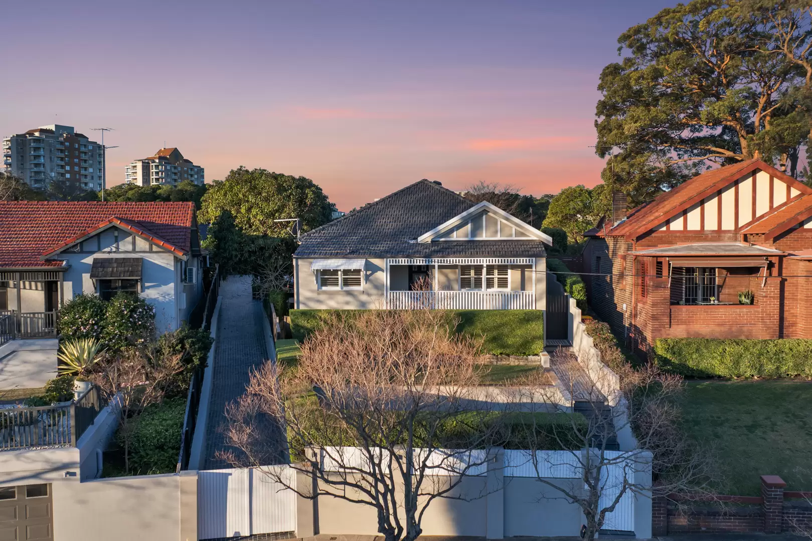 16 Milroy Avenue, Kensington Sold by Sydney Sotheby's International Realty - image 1