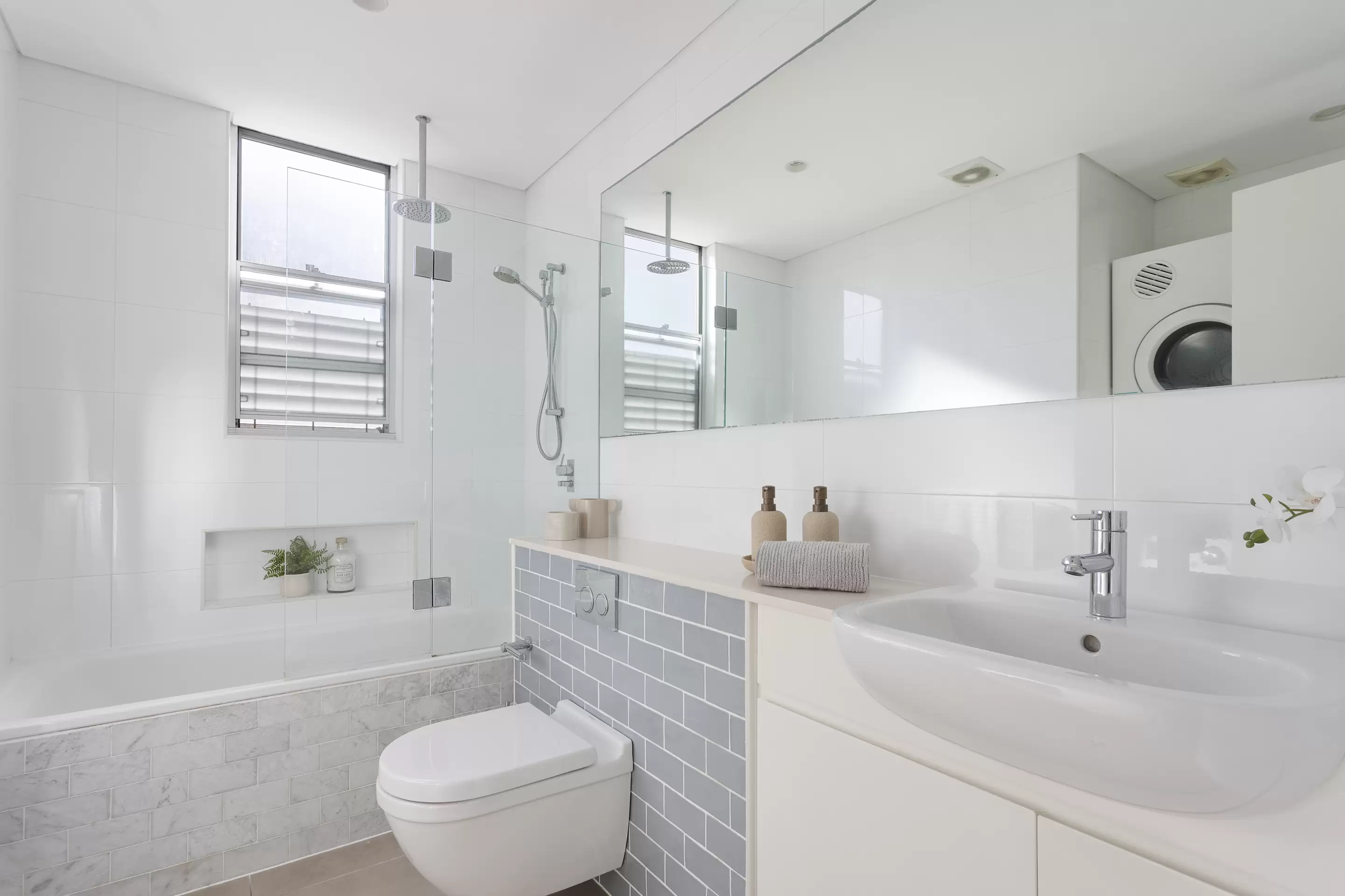 12/19 Poate Road, Centennial Park Sold by Sydney Sotheby's International Realty - image 7