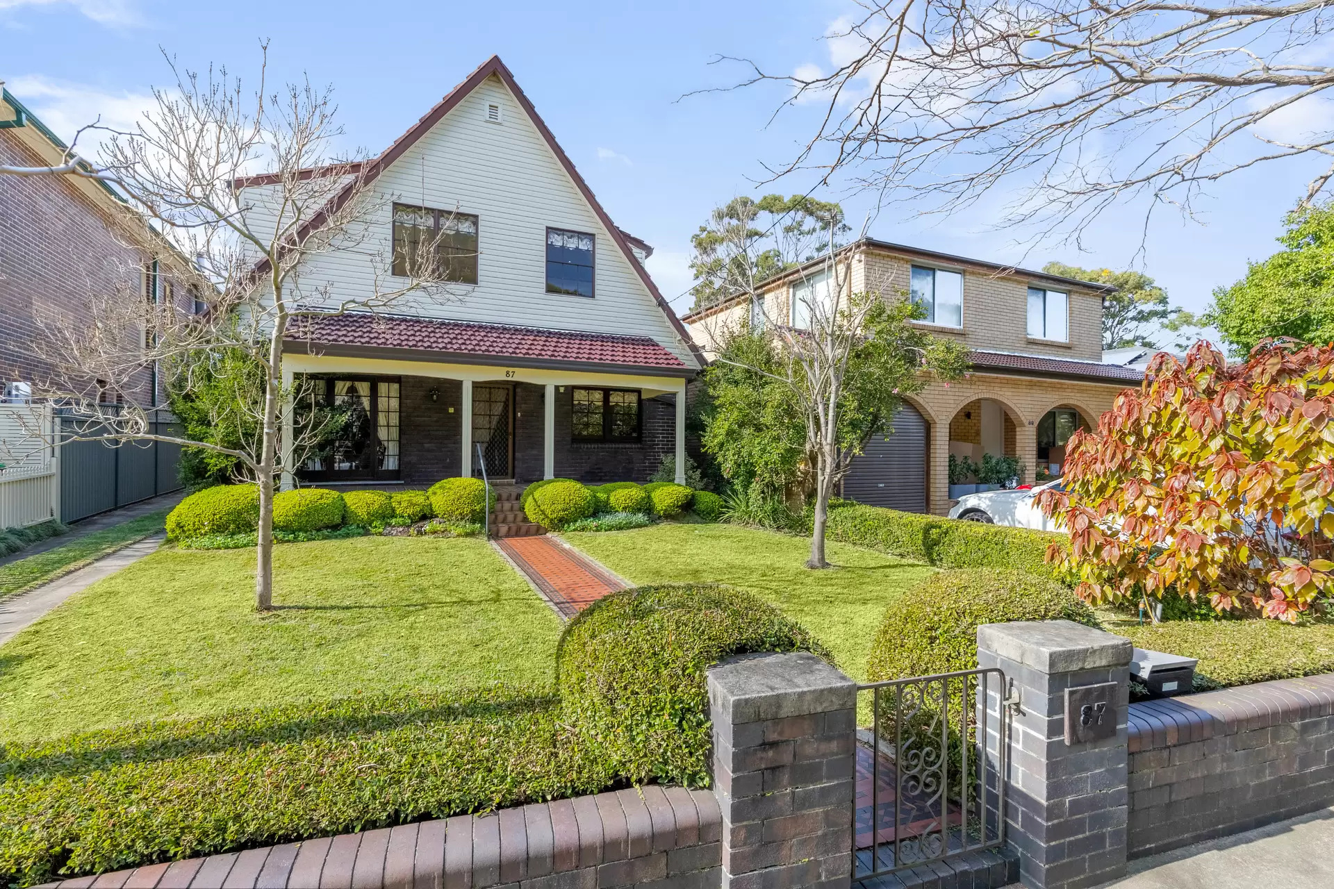 87 Tunstall Avenue, Kingsford Sold by Sydney Sotheby's International Realty - image 1