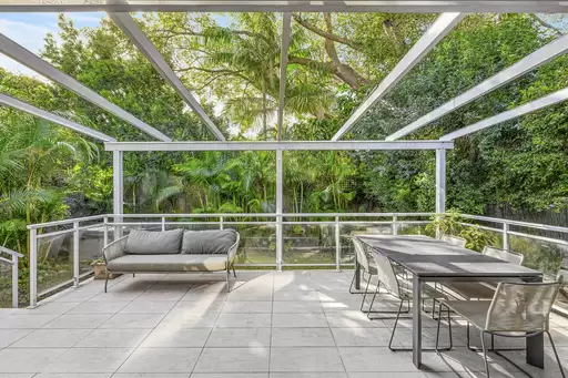 6 Roe Street, North Bondi Leased by Sydney Sotheby's International Realty