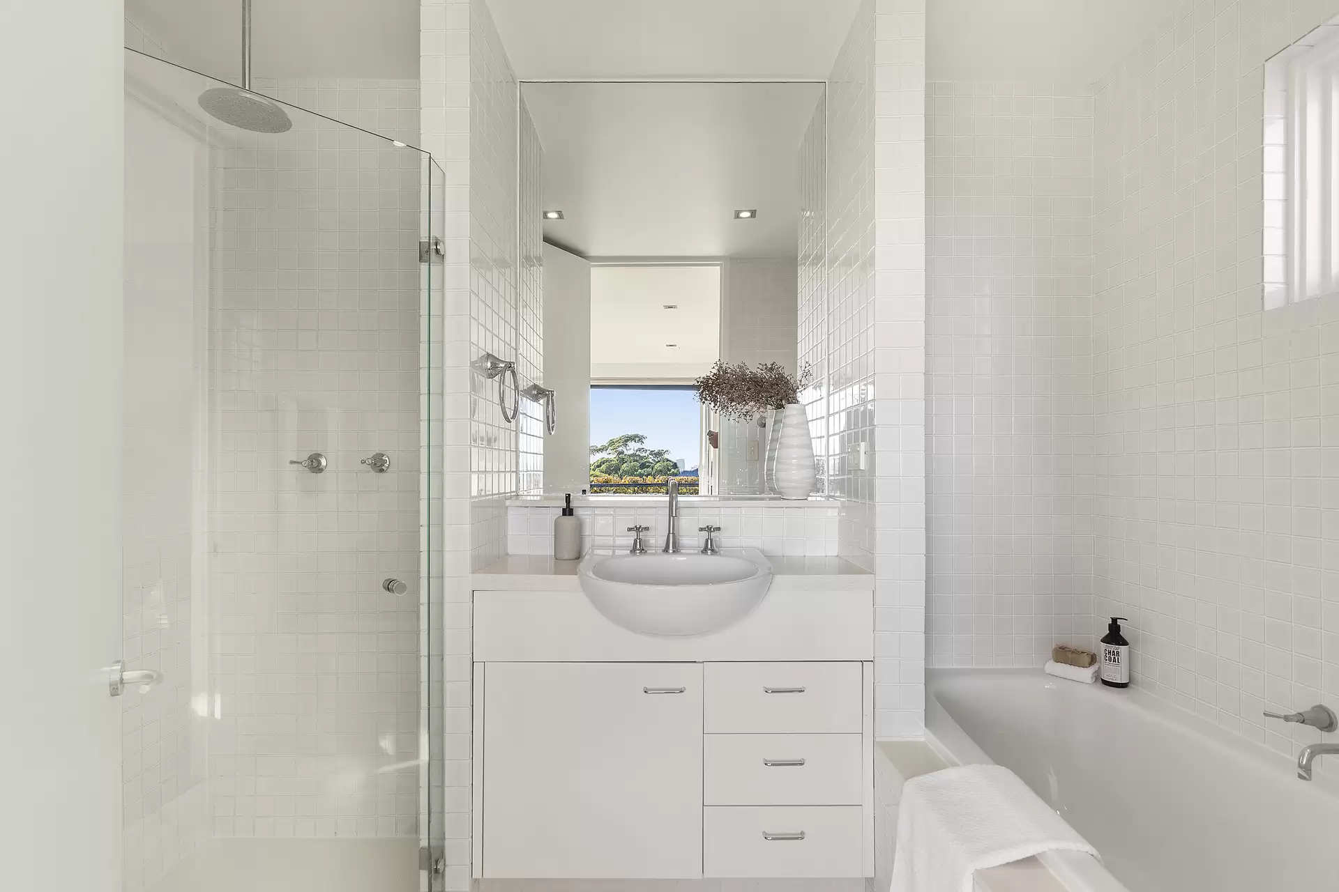 12 Monmouth Street, Randwick Sold by Sydney Sotheby's International Realty - image 15