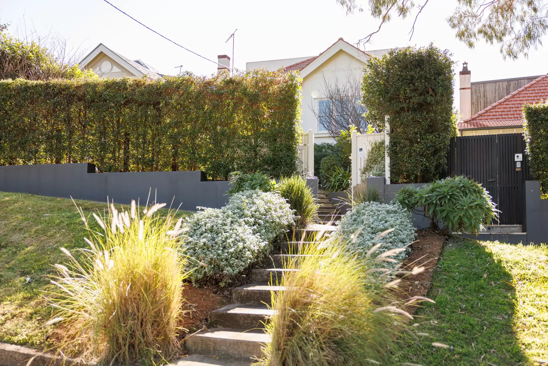 86 Queens Park Road, Queens Park Sold by Sydney Sotheby's International Realty - image 1
