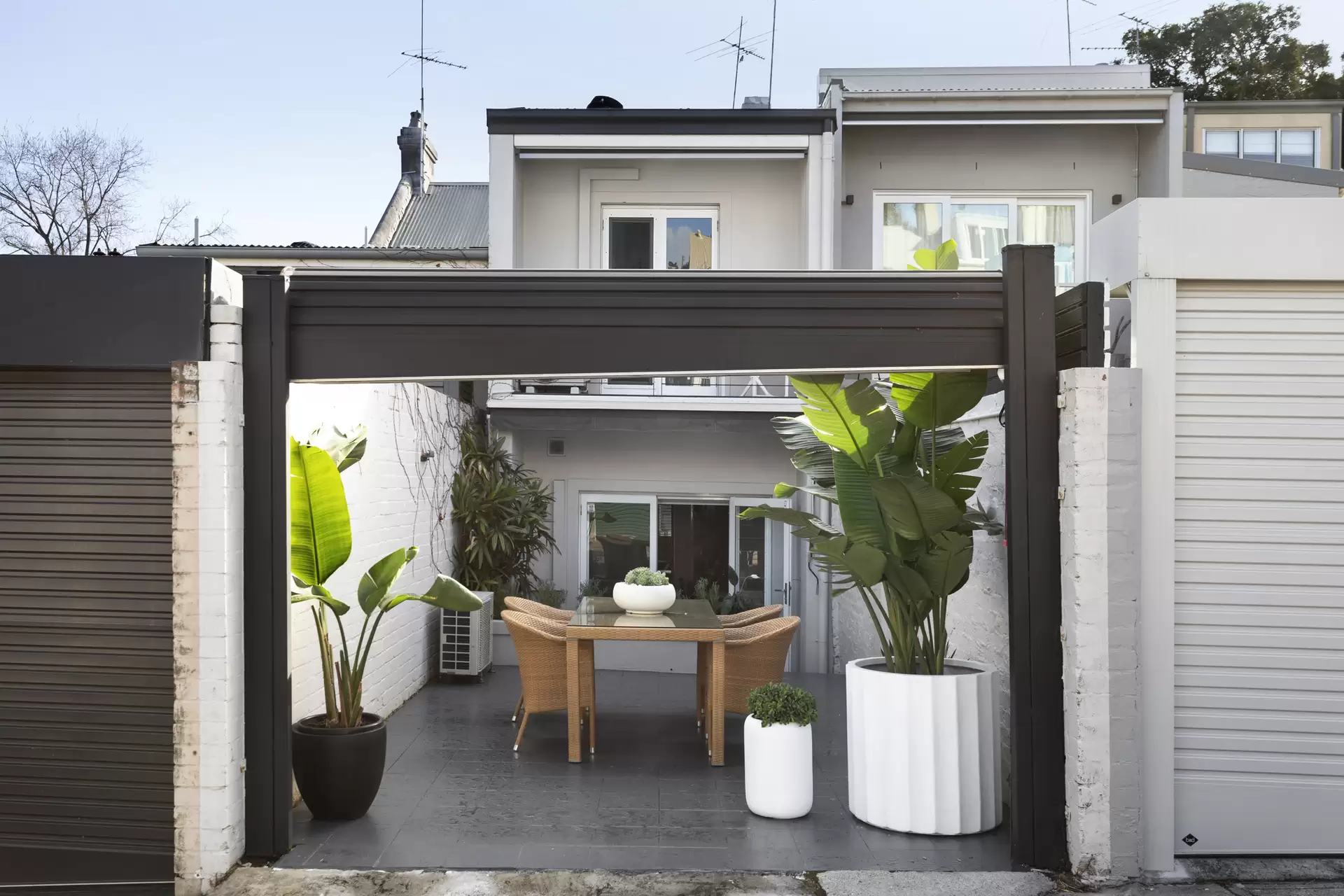 26 Alexander Street, Paddington Sold by Sydney Sotheby's International Realty - image 1
