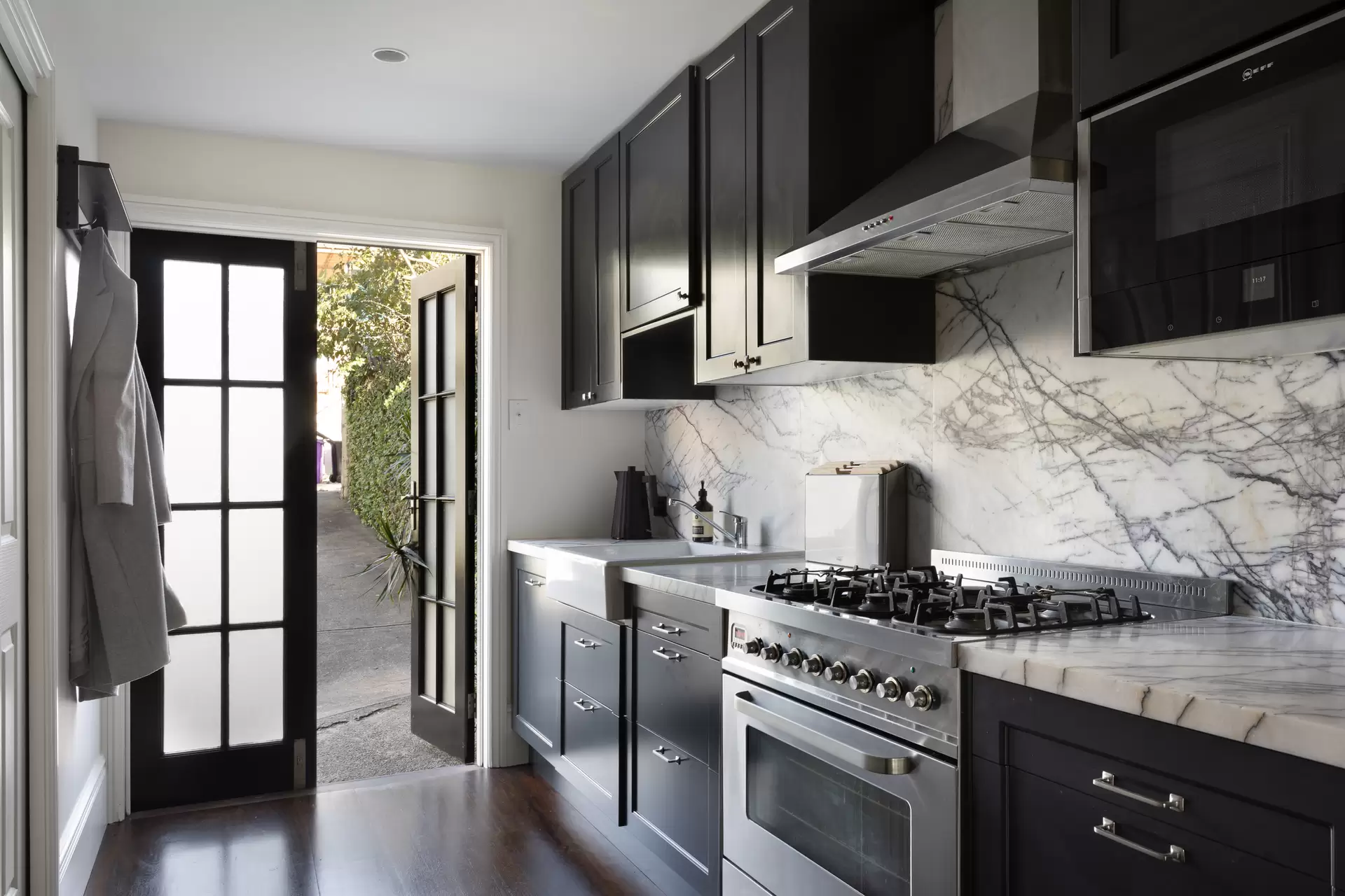 1 Albert Square, Paddington Sold by Sydney Sotheby's International Realty - image 1