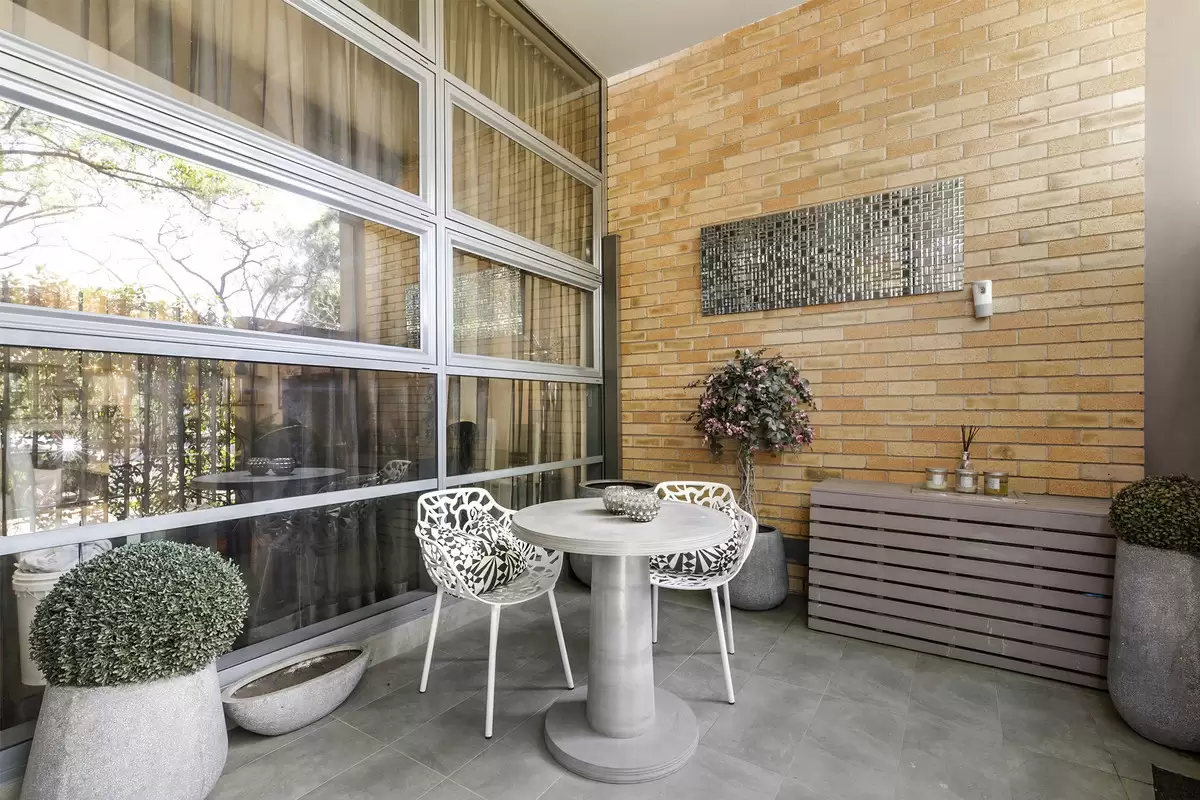 111/357 Glenmore Road, Paddington Sold by Sydney Sotheby's International Realty - image 4