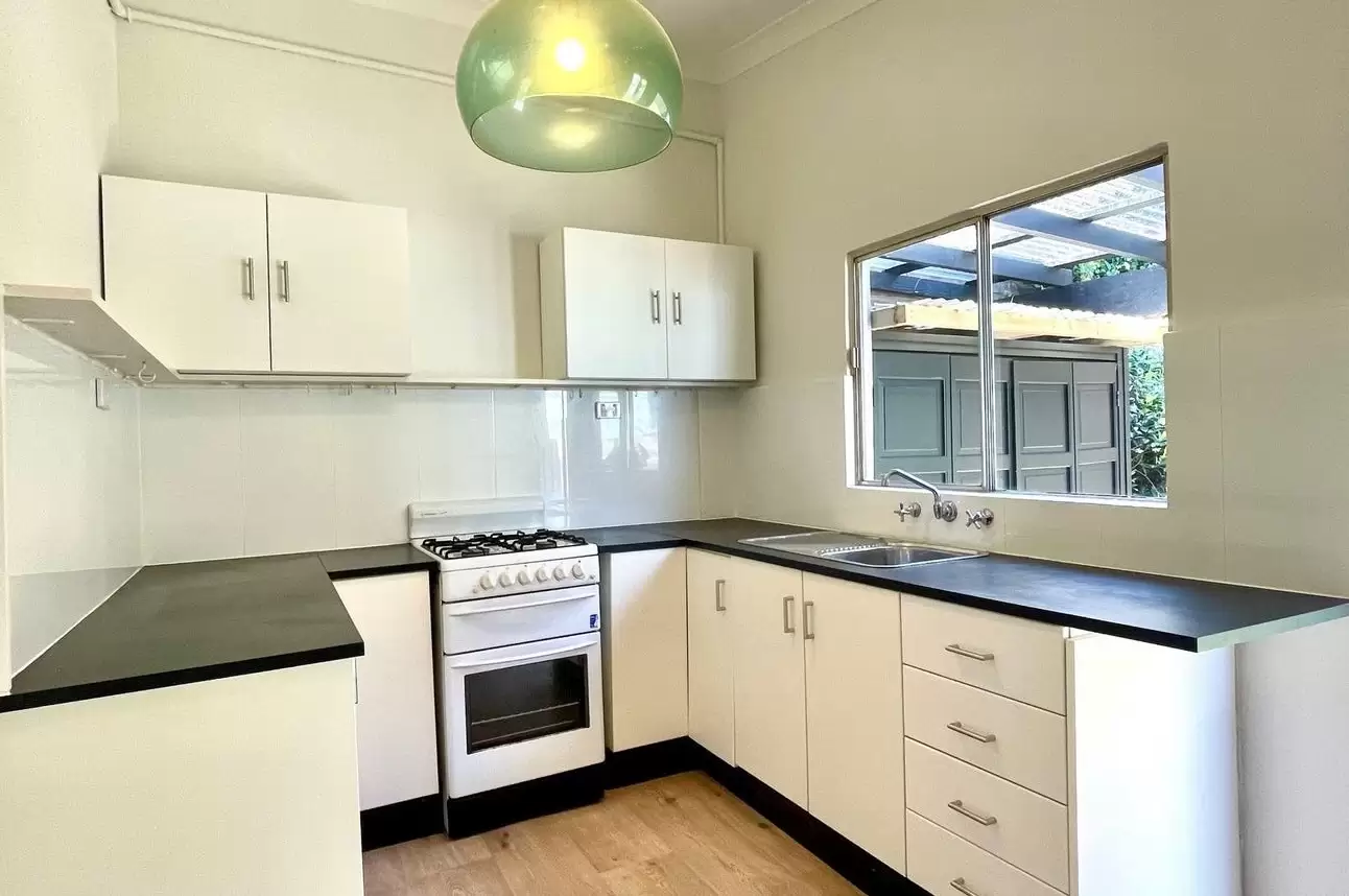 43 Gladstone Street, Enmore Sold by Sydney Sotheby's International Realty - image 4
