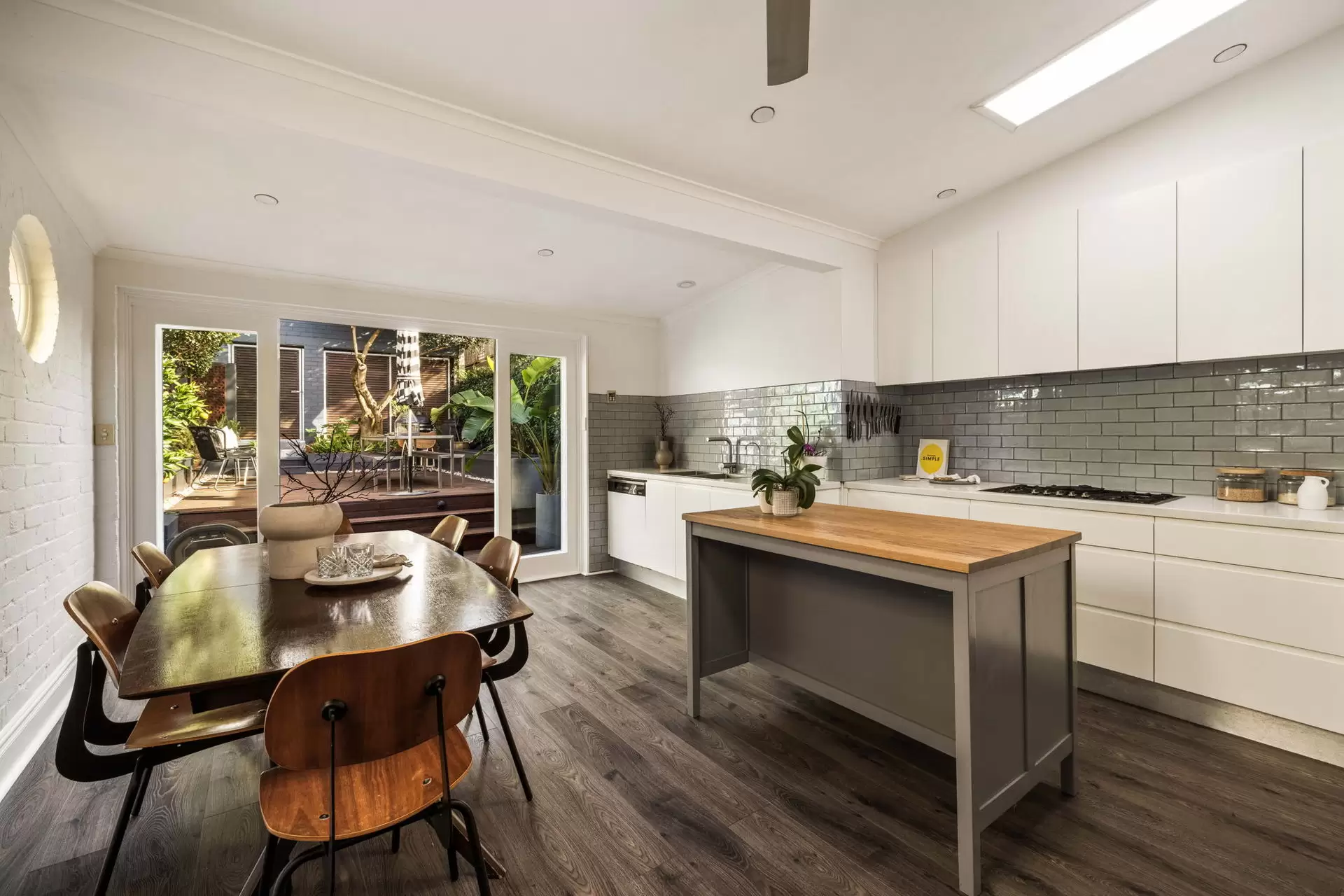 131 Henrietta Street, Waverley Sold by Sydney Sotheby's International Realty - image 5