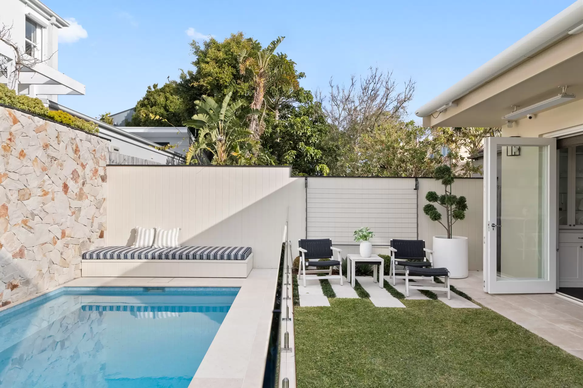 57 Fern Street, Clovelly Sold by Sydney Sotheby's International Realty - image 6