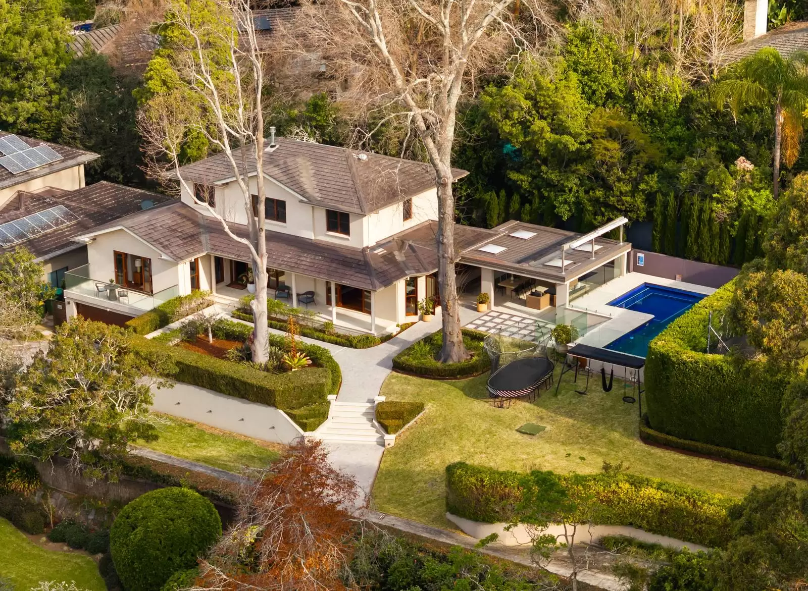 54 Pymble Avenue, Pymble Sold by Sydney Sotheby's International Realty - image 6