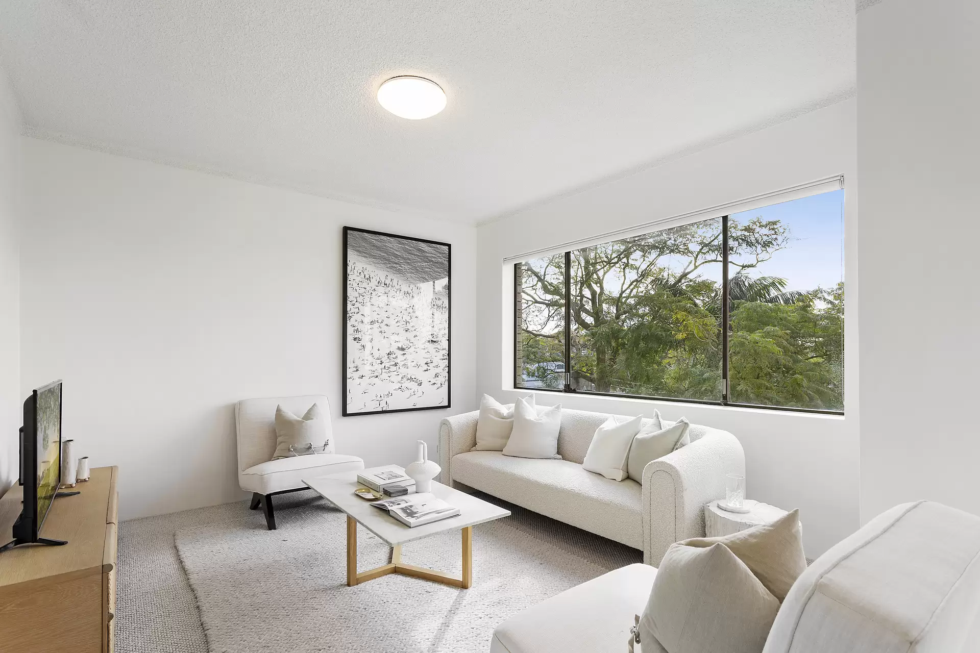 11/27 Byron Street, Coogee Sold by Sydney Sotheby's International Realty - image 1
