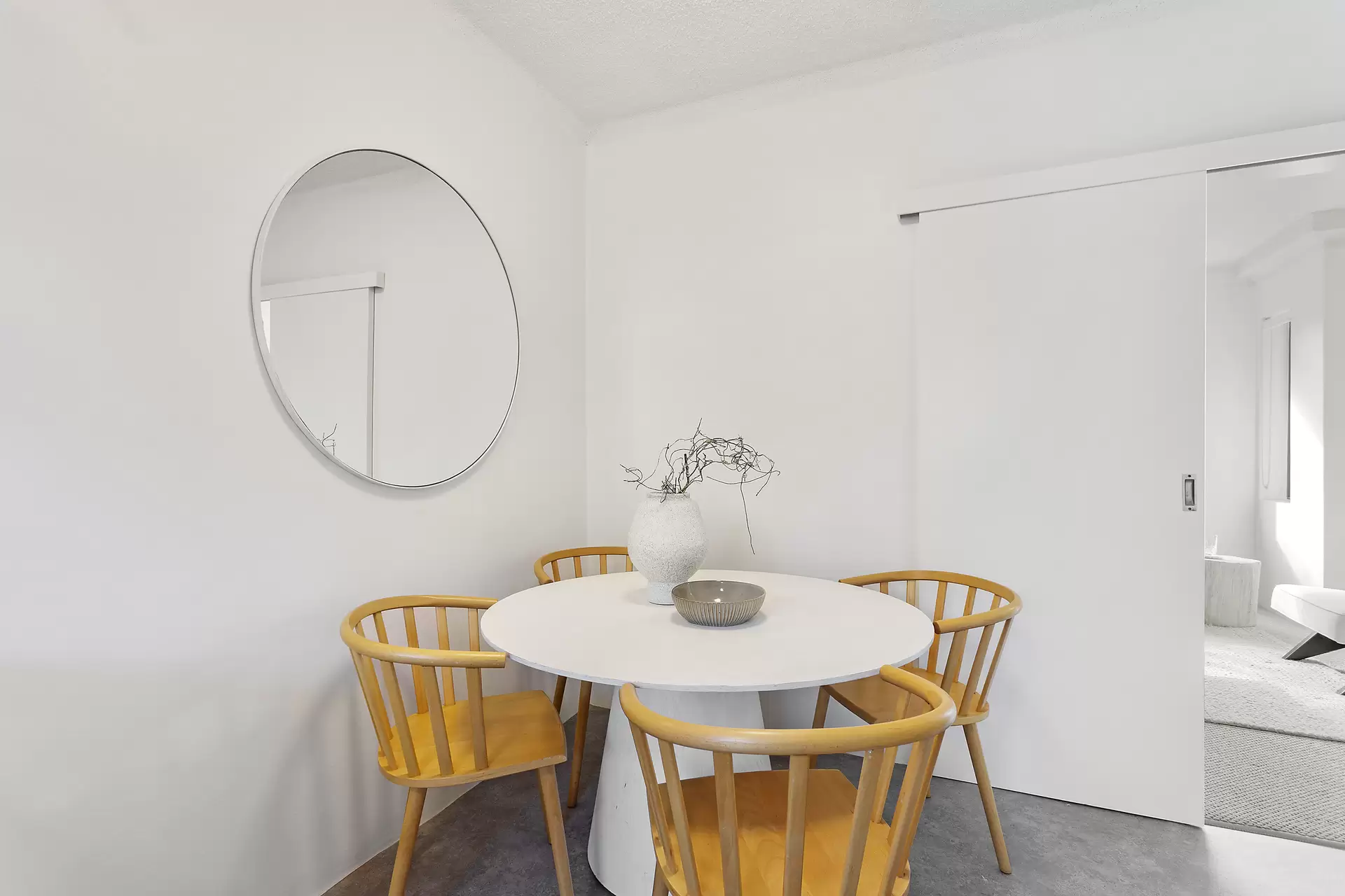11/27 Byron Street, Coogee Sold by Sydney Sotheby's International Realty - image 4
