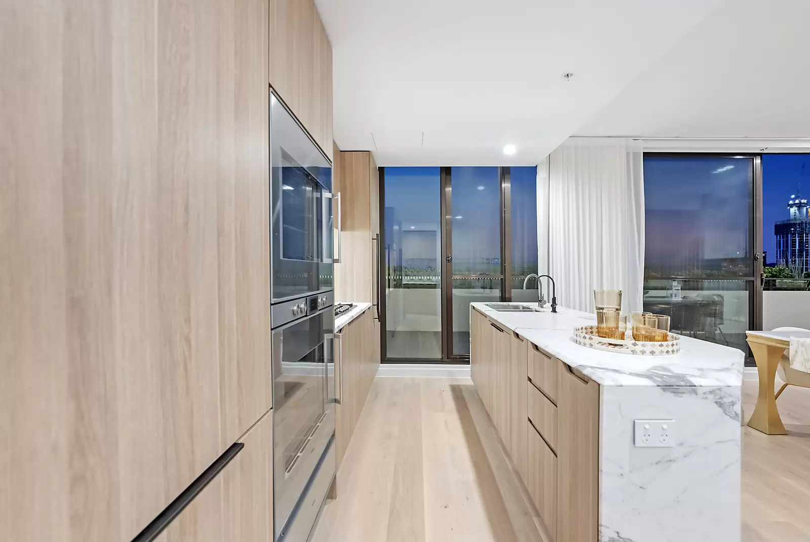 2006A/82 Waterloo Road, Macquarie Park For Sale by Sydney Sotheby's International Realty - image 6
