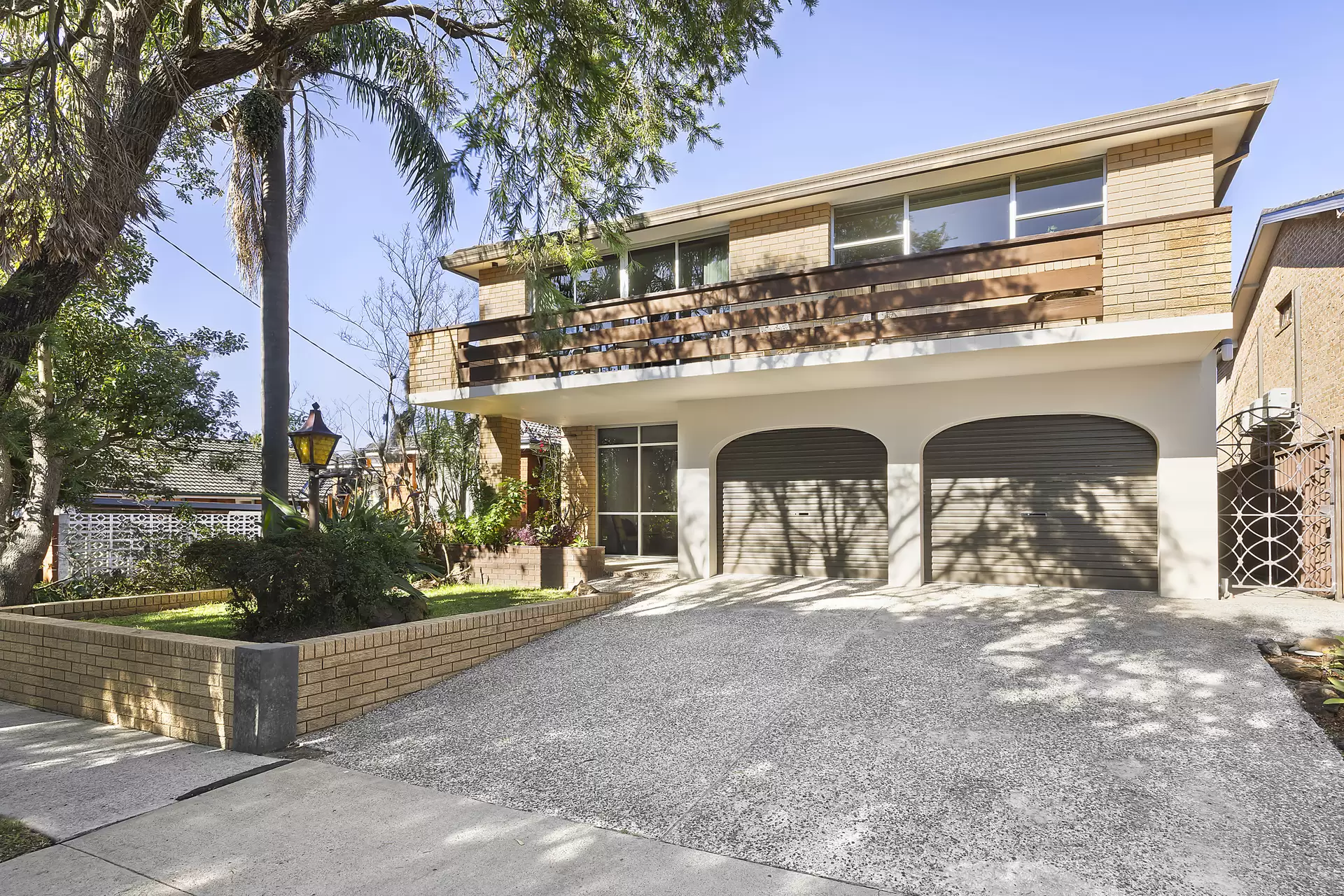 17 Mason Street, Maroubra Sold by Sydney Sotheby's International Realty - image 1