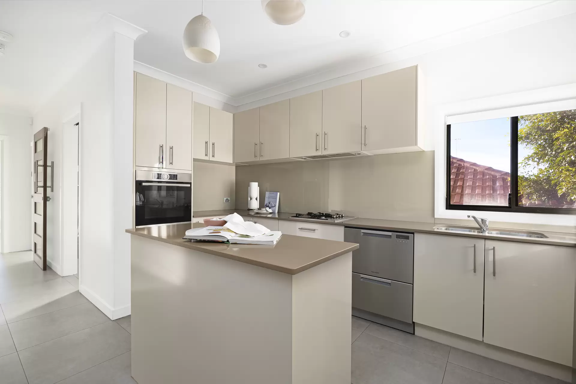 23 Araluen Street, Kingsford Sold by Sydney Sotheby's International Realty - image 7