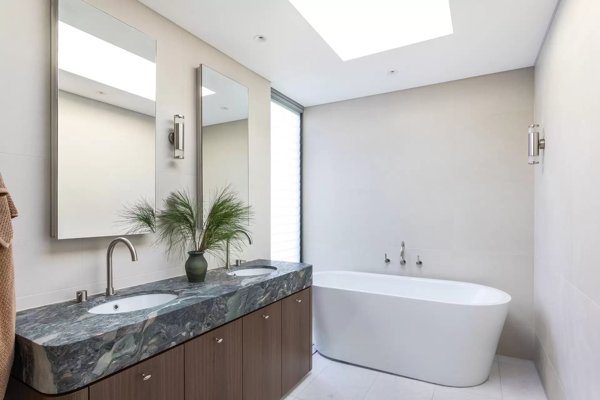 19B Napier Street, Dover Heights Sold by Sydney Sotheby's International Realty - image 1
