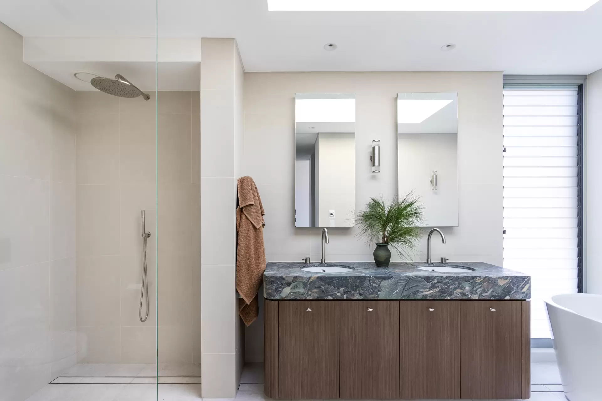 19B Napier Street, Dover Heights Sold by Sydney Sotheby's International Realty - image 1