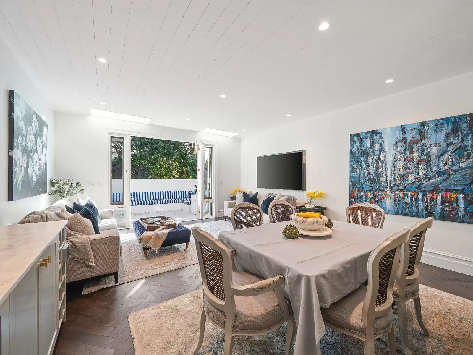 38 Bathurst Street, Woollahra Sold by Sydney Sotheby's International Realty - image 3