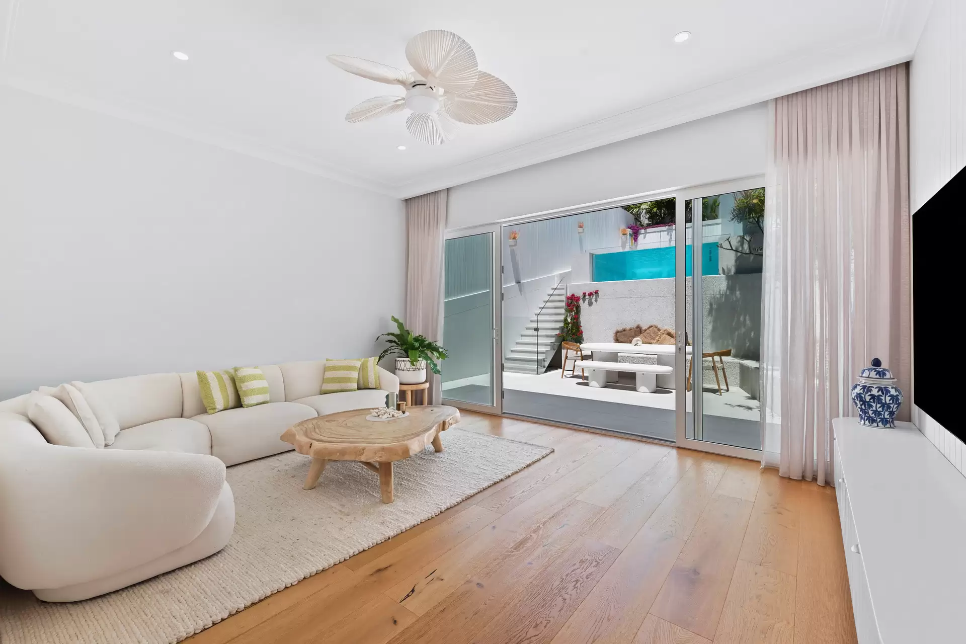 27 Varna Street, Clovelly Sold by Sydney Sotheby's International Realty - image 11