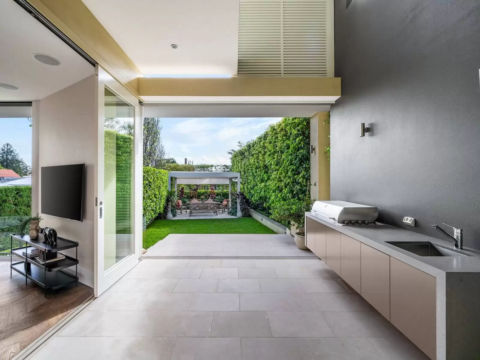 80 Ocean Street, Woollahra Leased by Sydney Sotheby's International Realty - image 6