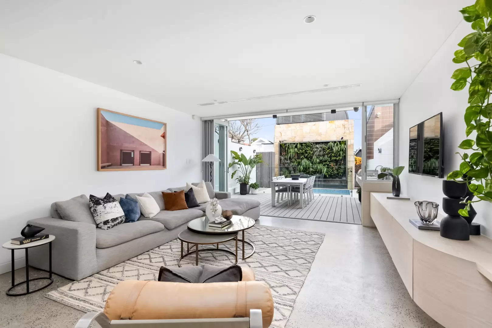 5 Read Street, Bronte Sold by Sydney Sotheby's International Realty - image 2
