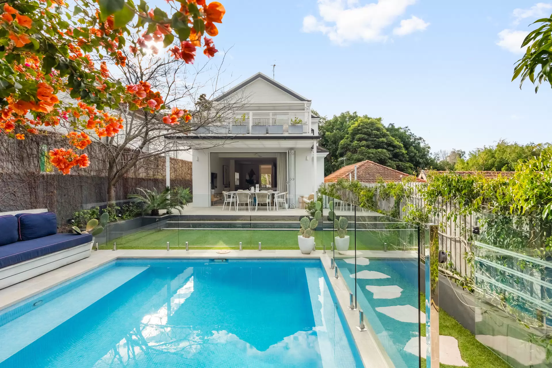 21 Murray Street, Bronte Sold by Sydney Sotheby's International Realty - image 1
