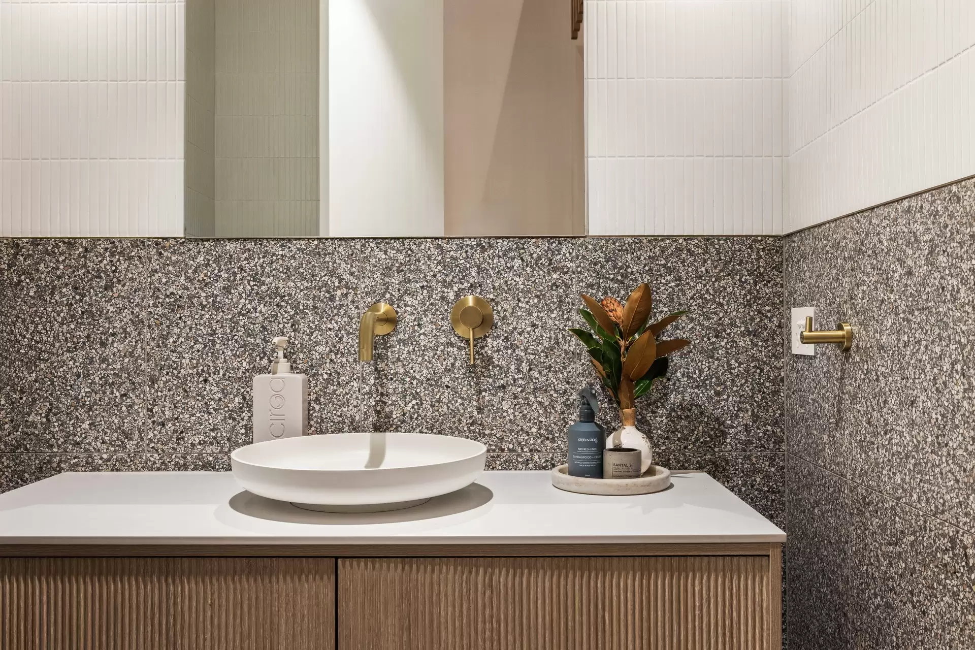 9 Knox Street, Clovelly Sold by Sydney Sotheby's International Realty - image 12