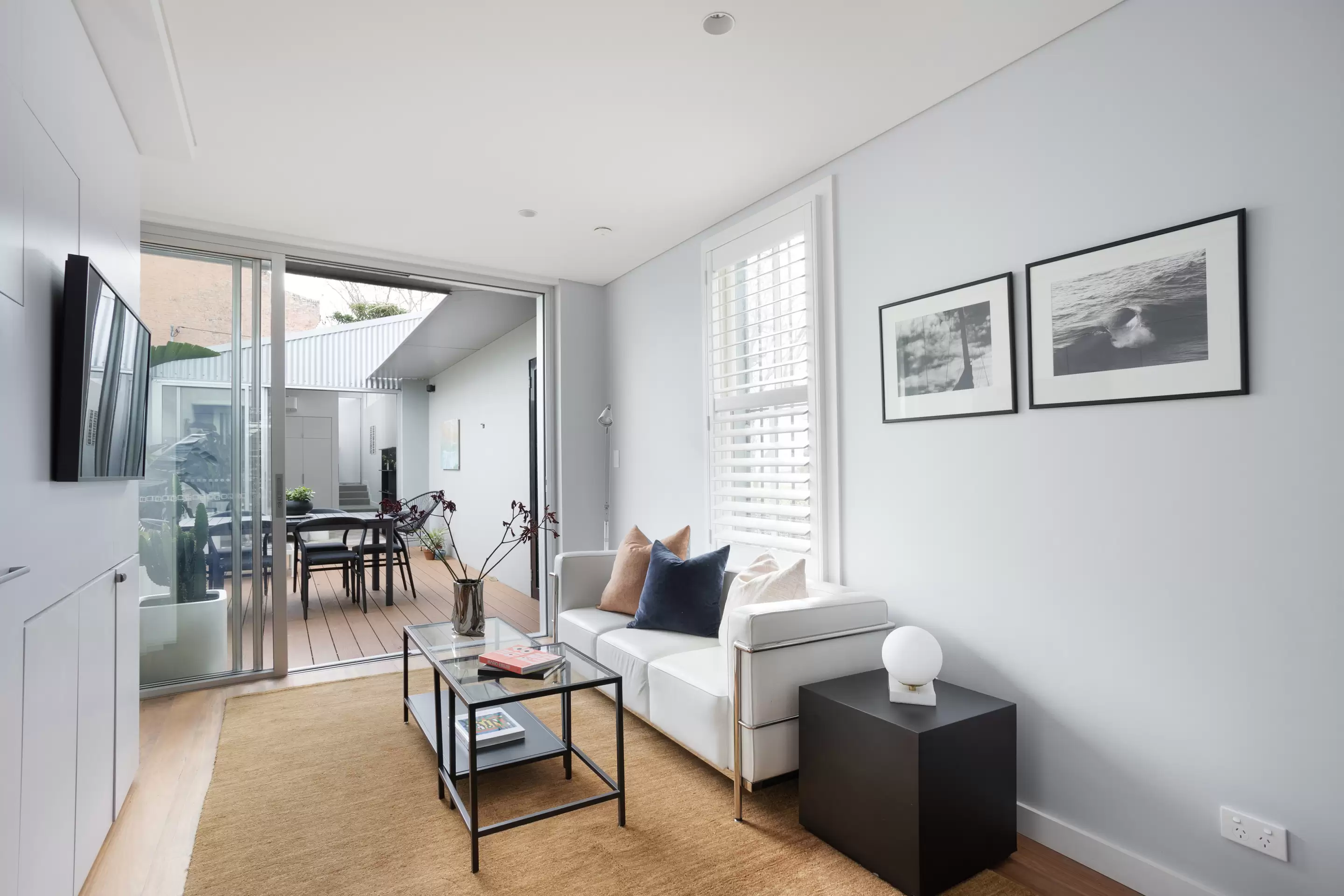 459 Crown Street, Surry Hills Sold by Sydney Sotheby's International Realty - image 2