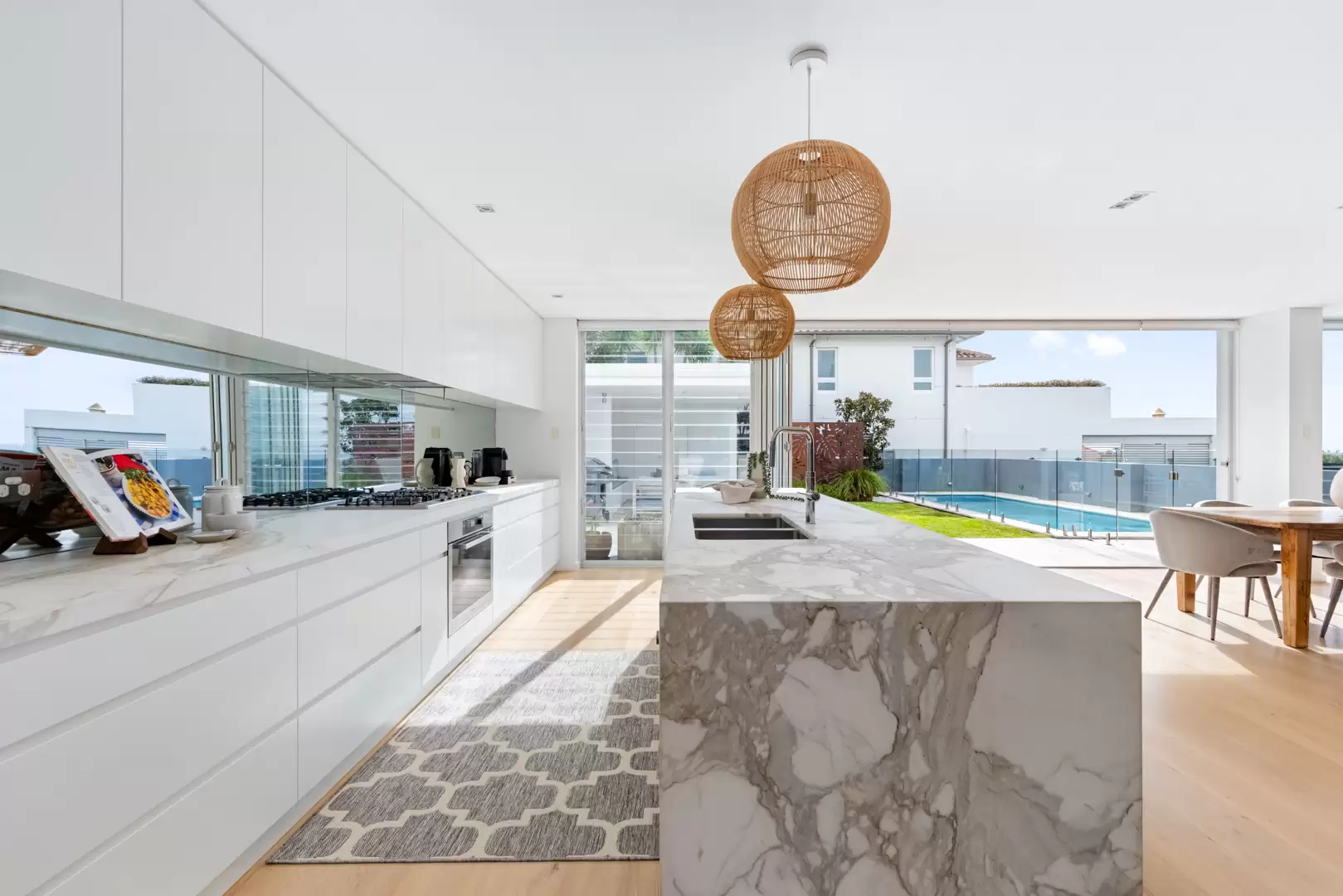 4 Edgecliffe Avenue, South Coogee Sold by Sydney Sotheby's International Realty - image 9