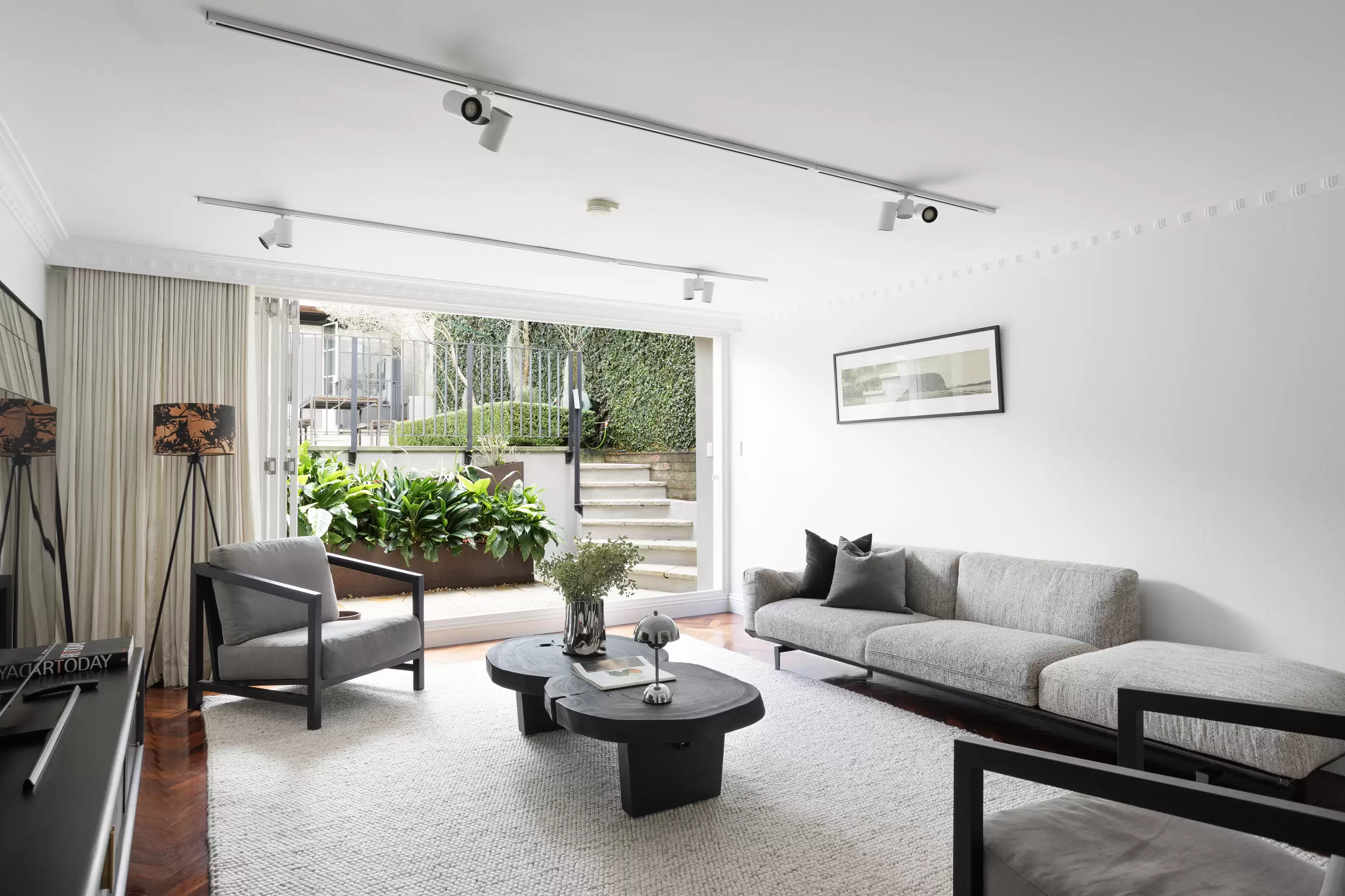 84 Holdsworth Street, Woollahra Sold by Sydney Sotheby's International Realty - image 11