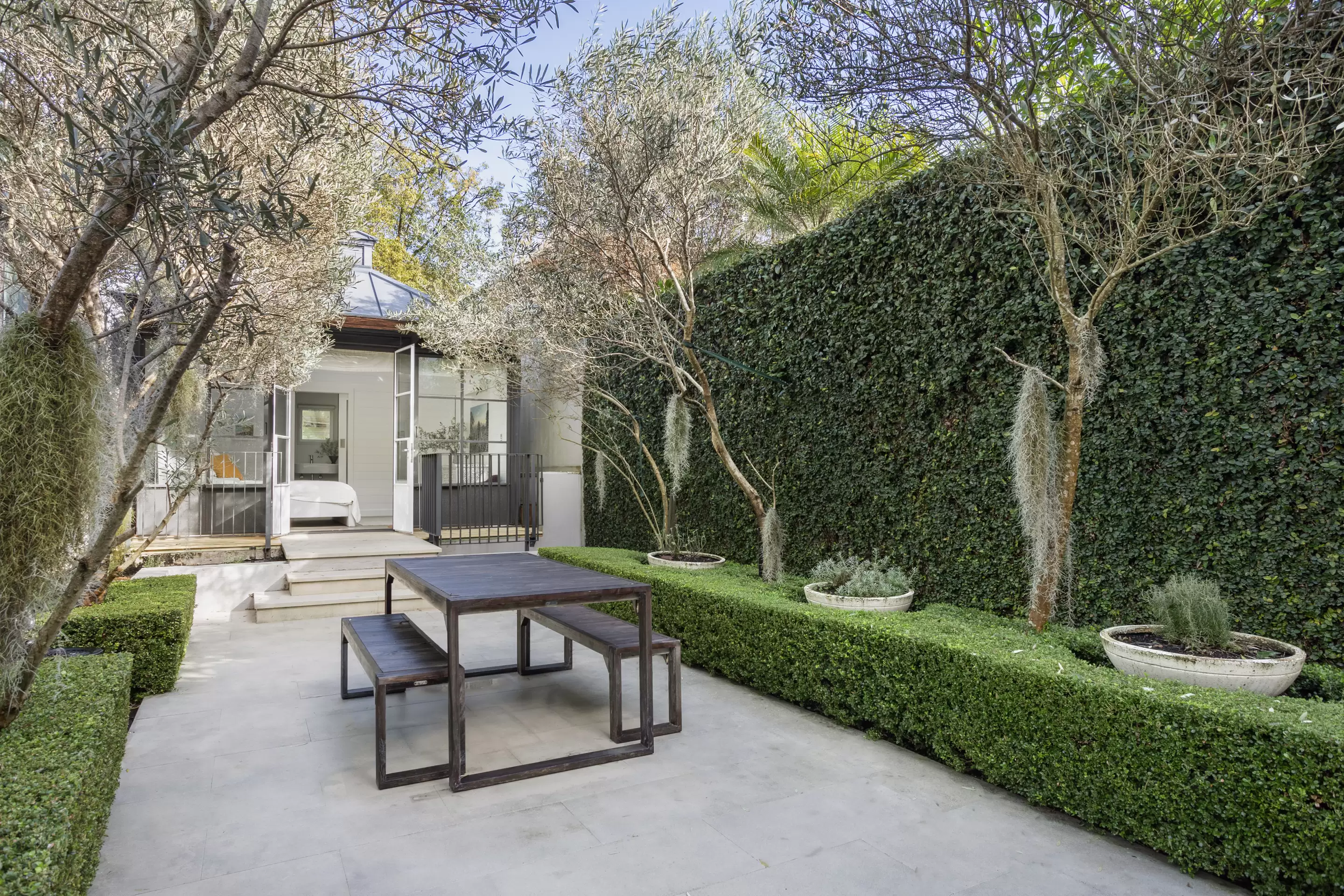 84 Holdsworth Street, Woollahra Sold by Sydney Sotheby's International Realty - image 12