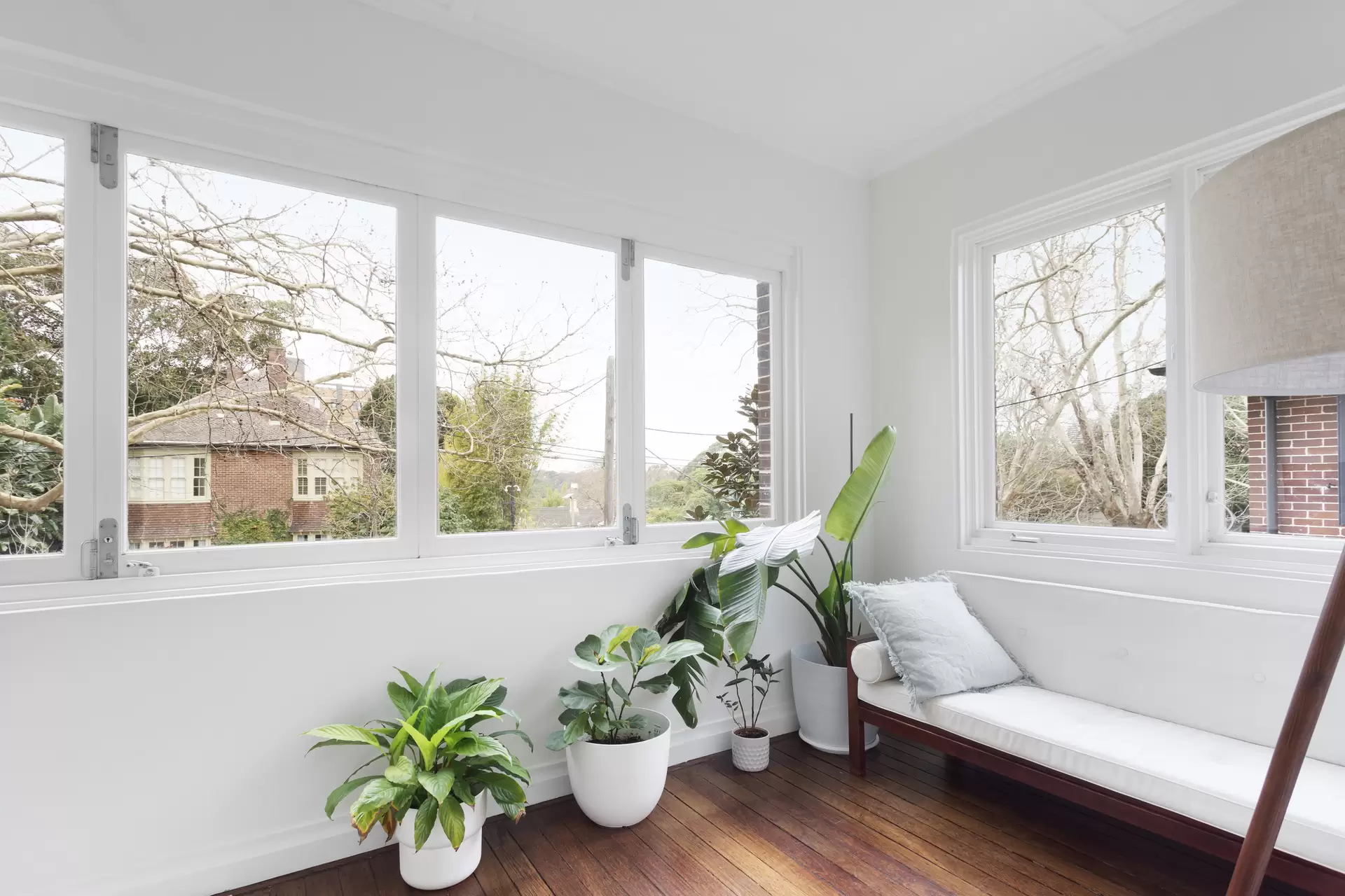 3/6 Fullerton Street, Woollahra Sold by Sydney Sotheby's International Realty - image 1