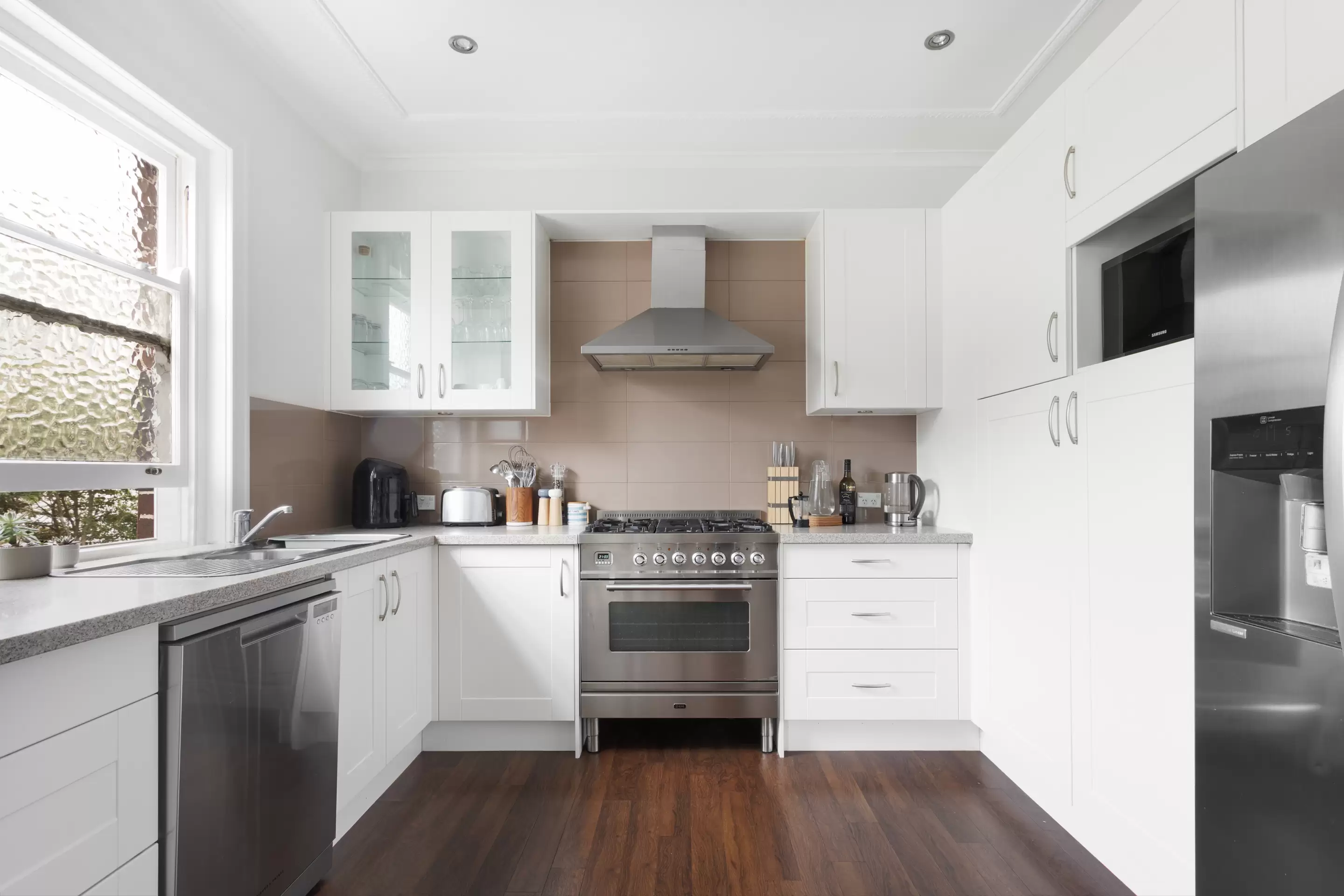 3/6 Fullerton Street, Woollahra Sold by Sydney Sotheby's International Realty - image 8