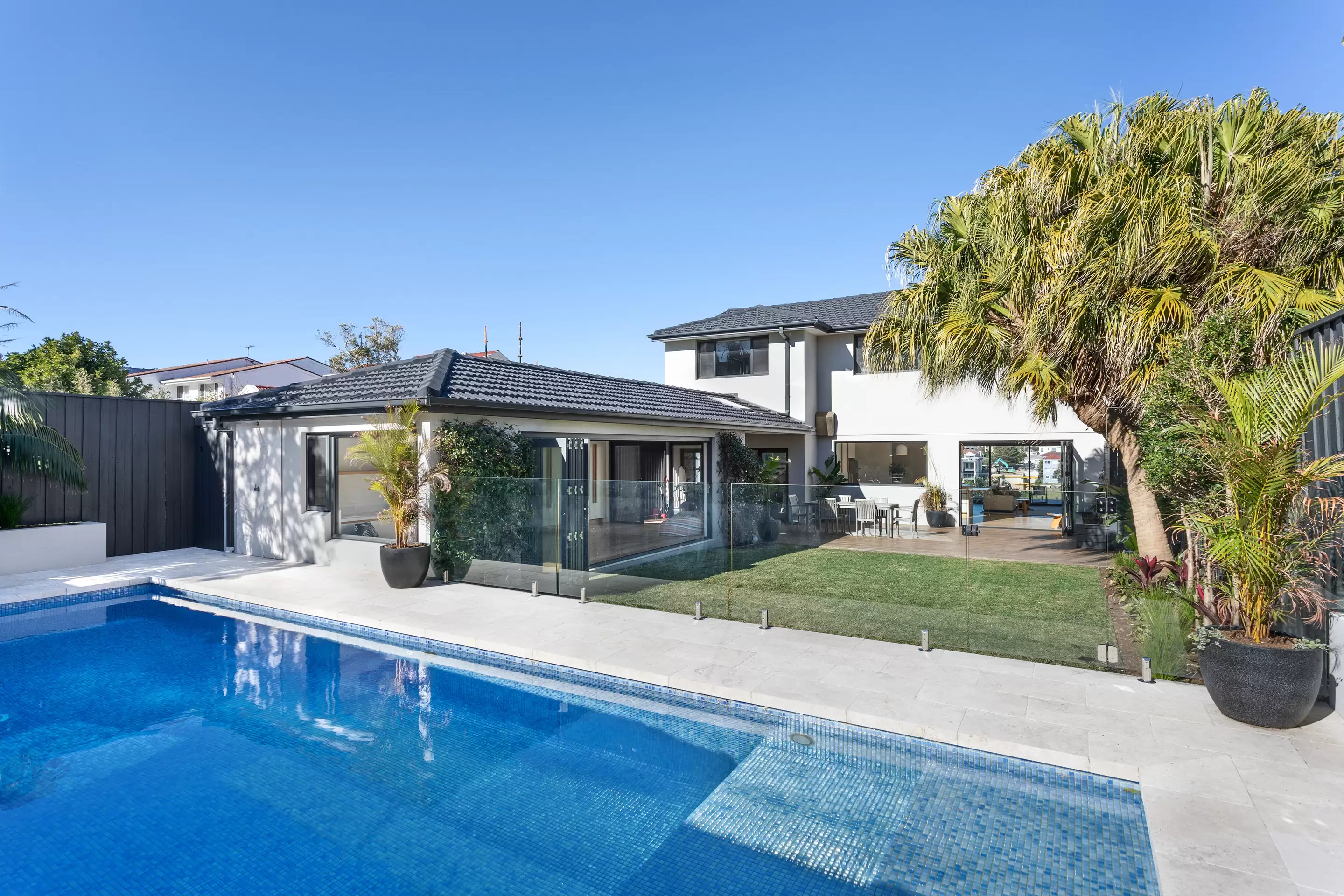6 Chris Bang Crescent, Vaucluse Sold by Sydney Sotheby's International Realty - image 1