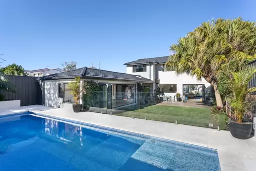 6 Chris Bang Crescent, Vaucluse Sold by Sydney Sotheby's International Realty