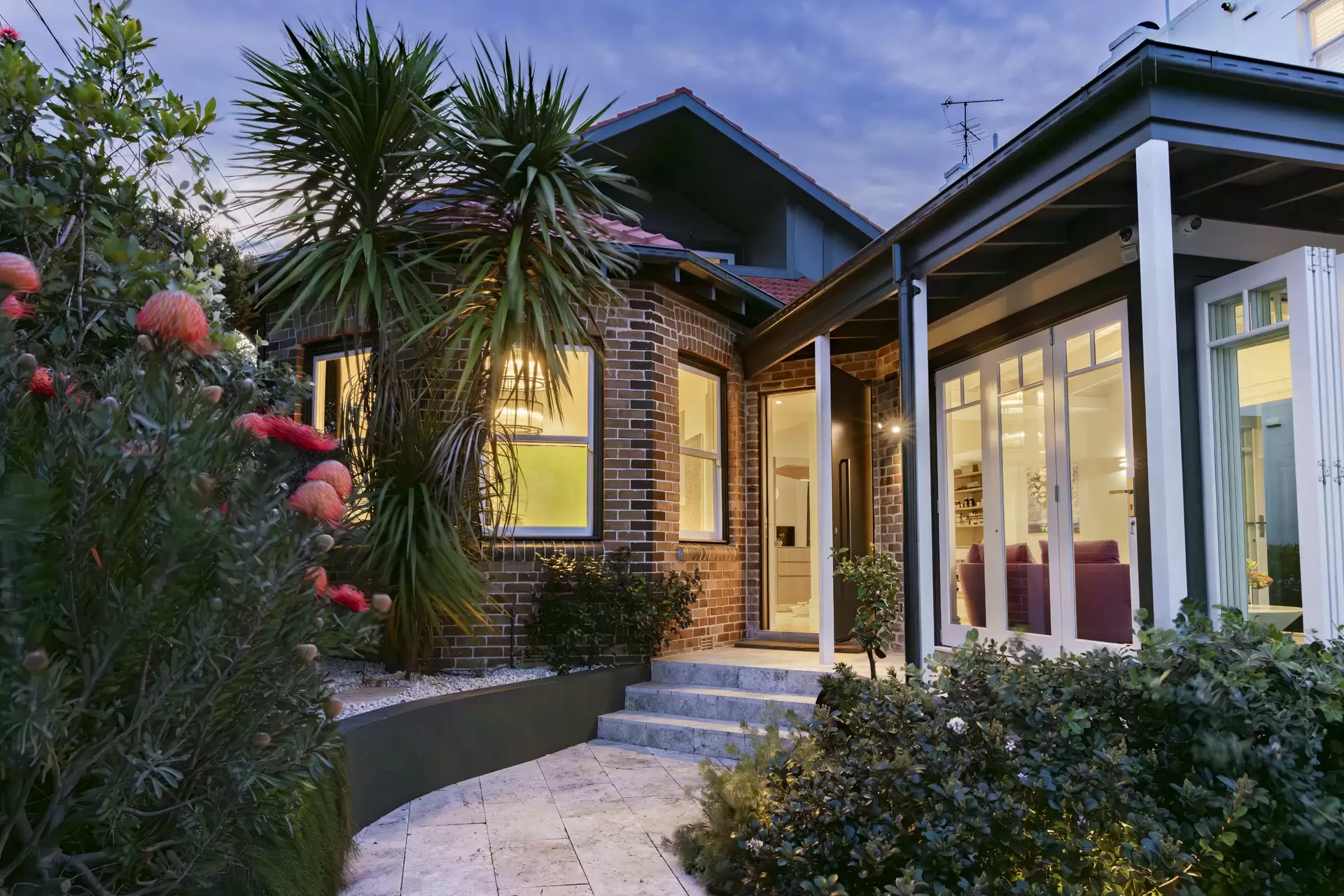 75 Gardyne Street, Bronte Sold by Sydney Sotheby's International Realty - image 4