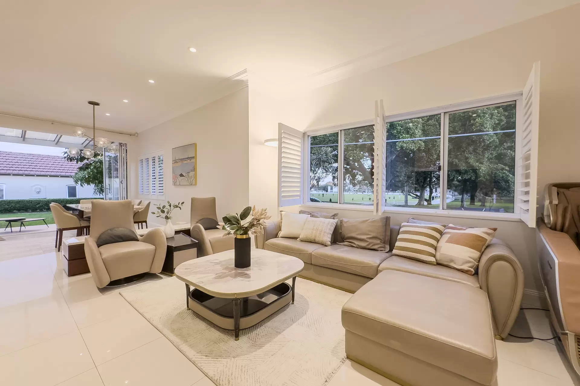 59 Cottenham Avenue, Kensington Sold by Sydney Sotheby's International Realty - image 2