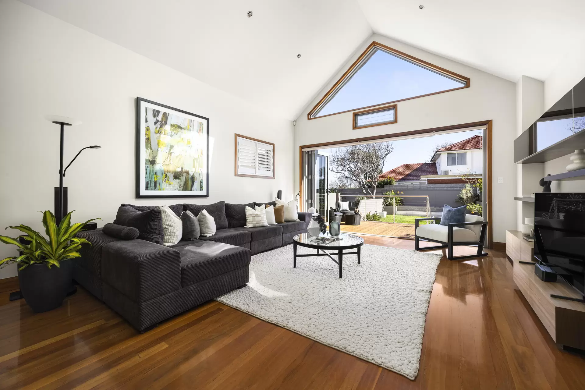 10 Byron Street, Coogee Sold by Sydney Sotheby's International Realty - image 6