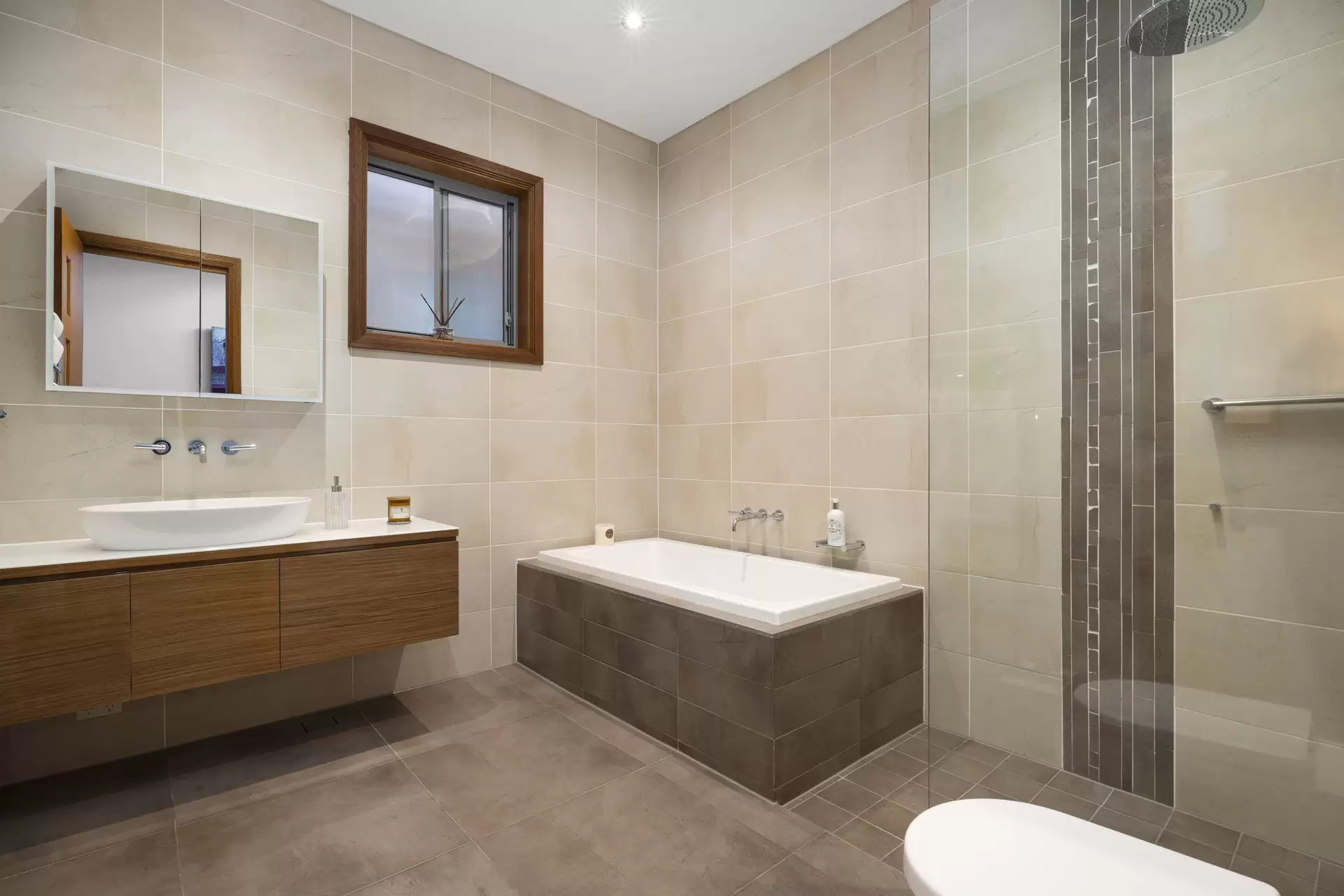 10 Byron Street, Coogee Sold by Sydney Sotheby's International Realty - image 17