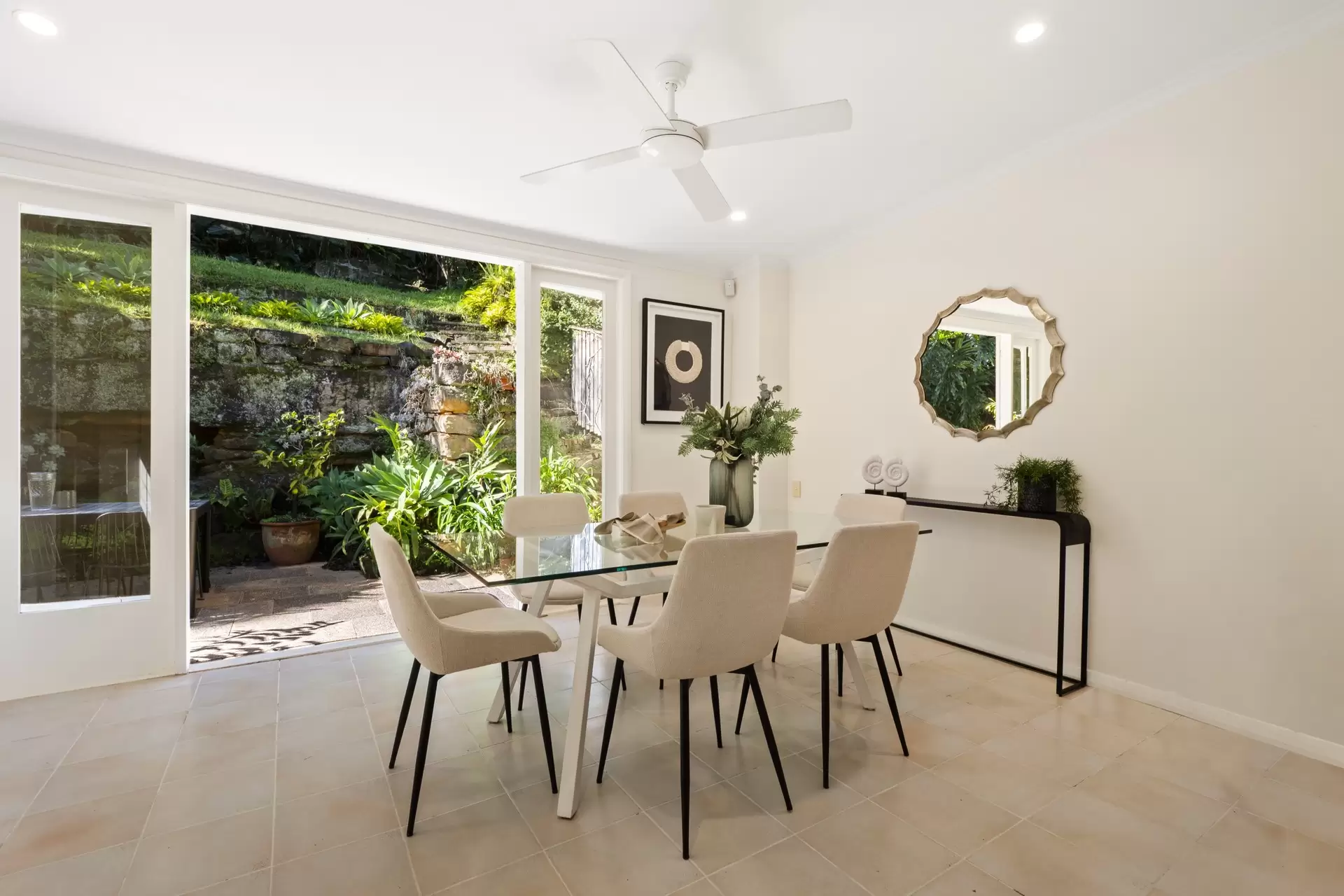 60 Blenheim Street, Queens Park Sold by Sydney Sotheby's International Realty - image 3