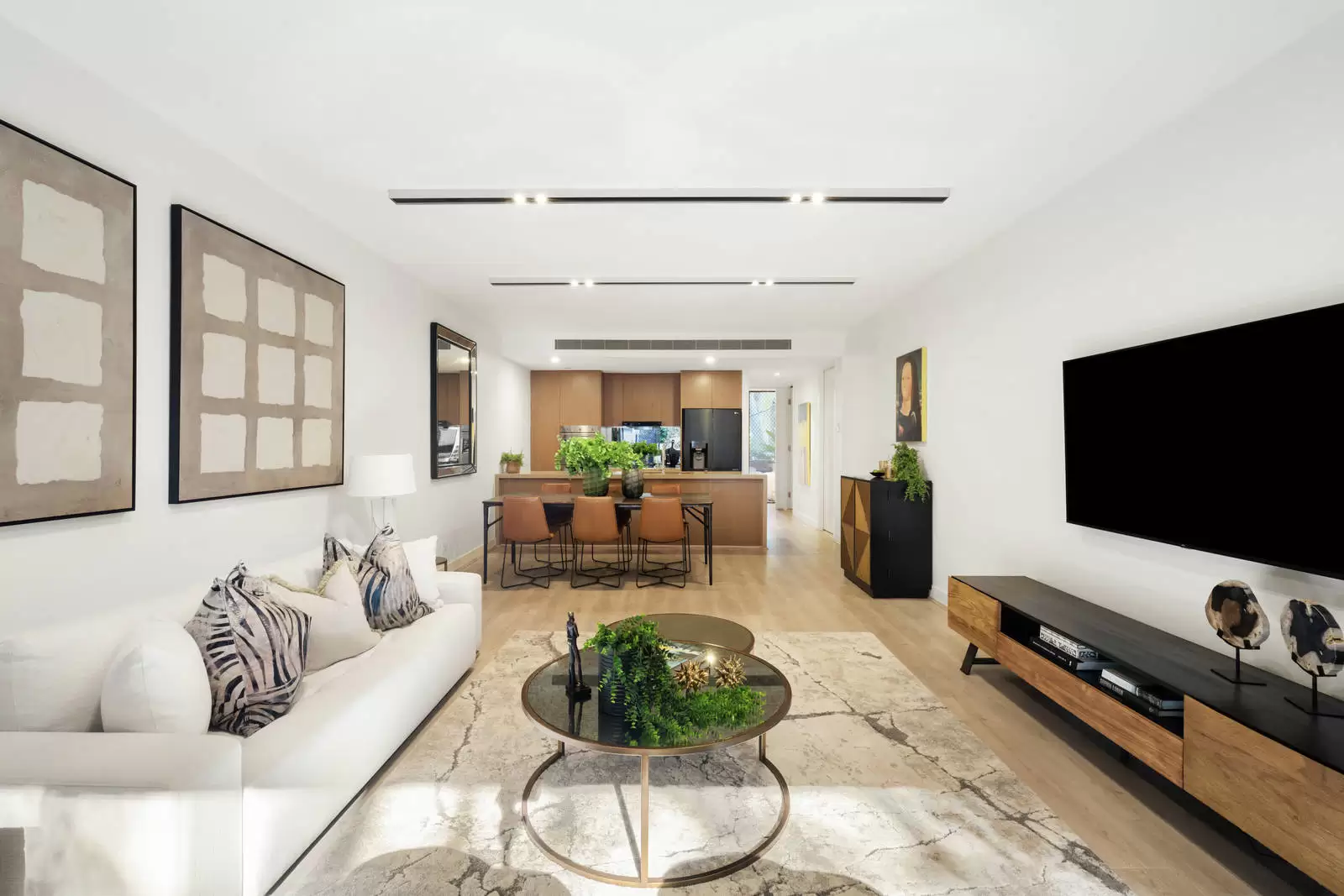 2/8 Nola Road, Roseville Sold by Sydney Sotheby's International Realty - image 4