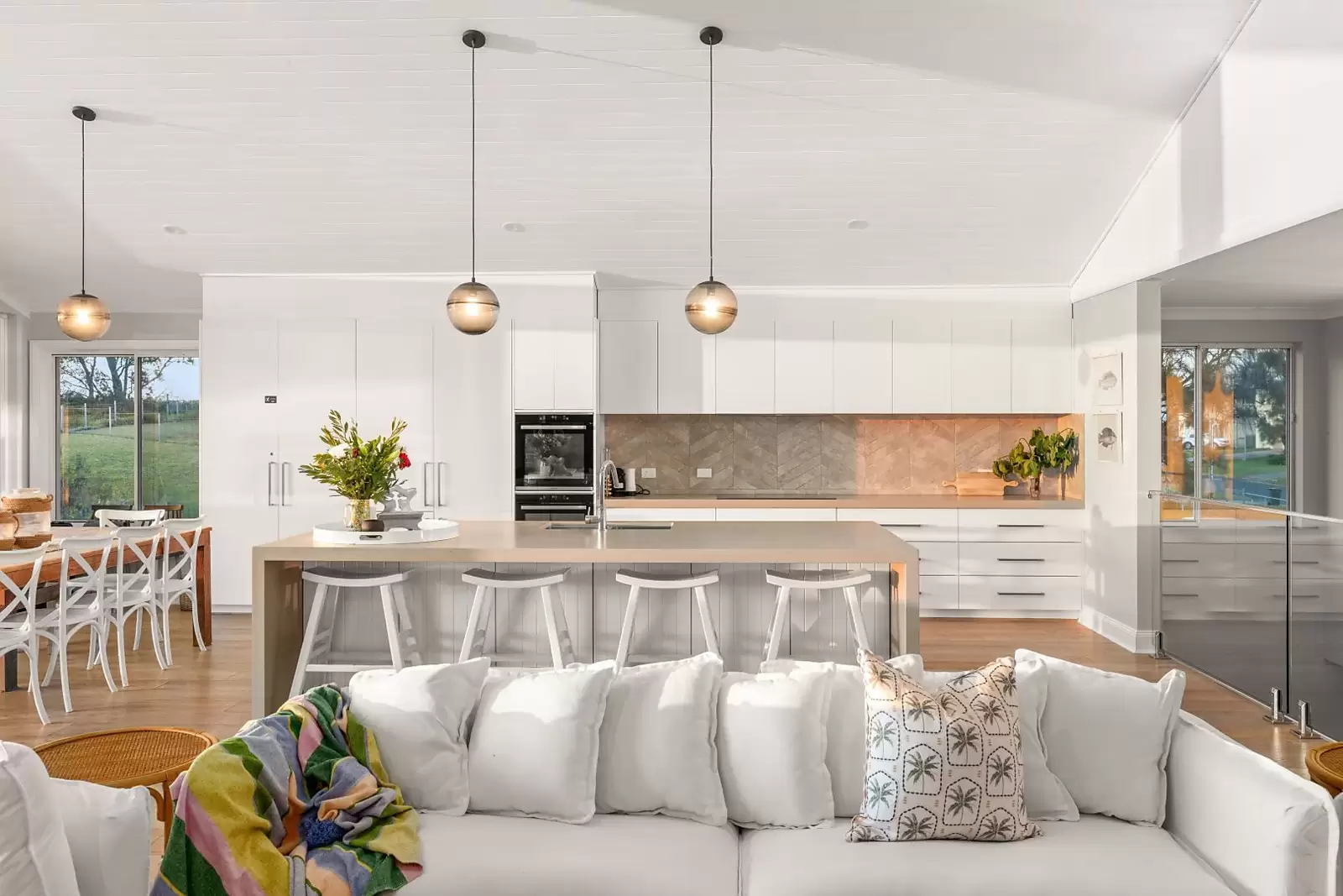 48 Eastbourne Road, Culburra Beach Sold by Sydney Sotheby's International Realty - image 7