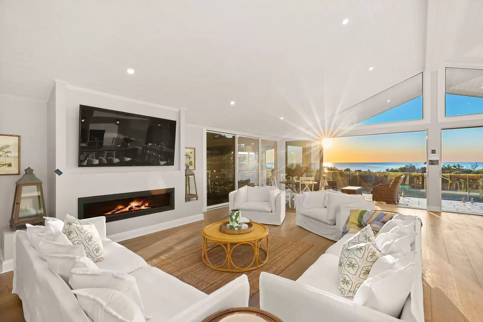 48 Eastbourne Road, Culburra Beach Sold by Sydney Sotheby's International Realty - image 3