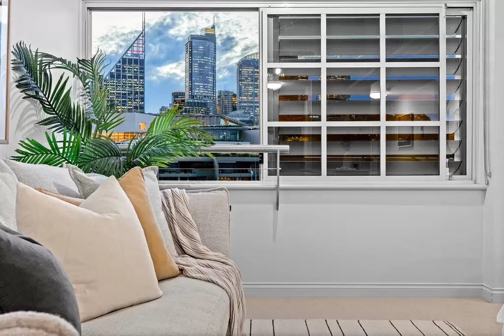 360/6C Cowper Wharf Roadway, Woolloomooloo Sold by Sydney Sotheby's International Realty