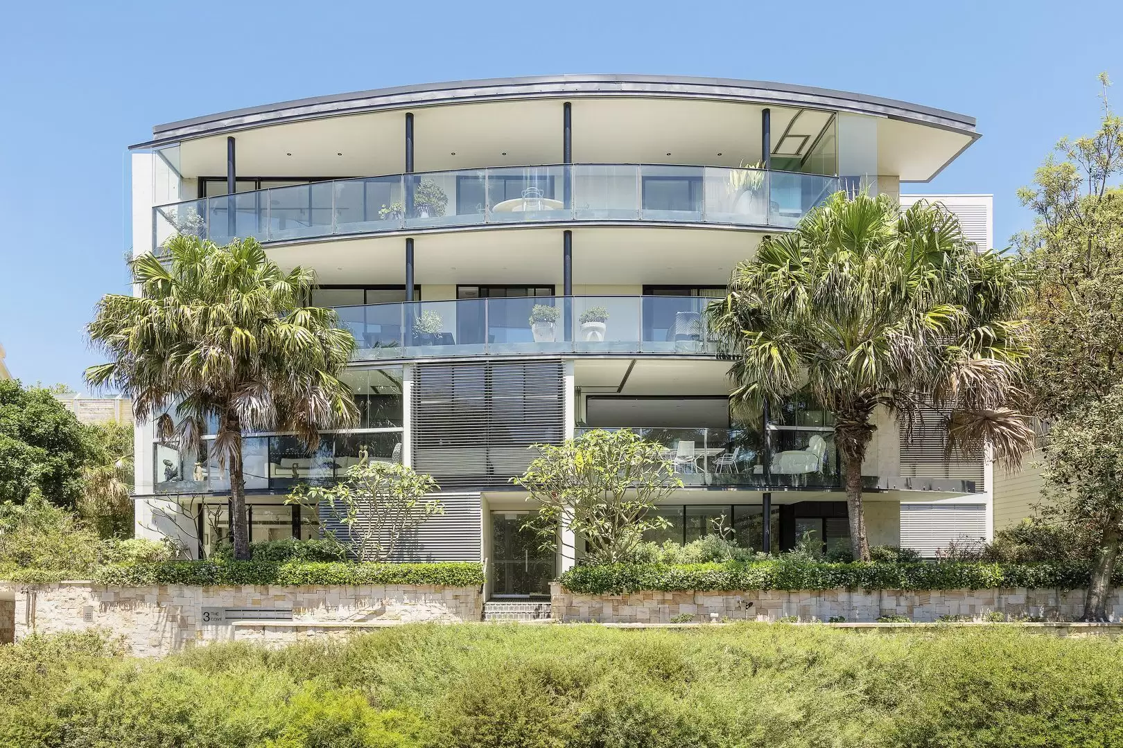 4/3 Donnellan Circuit, Clovelly Sold by Sydney Sotheby's International Realty - image 6